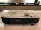 PROYECTOR EPSON EX3260 SVLC HDMI 3LCD 3300Lm - DigitalCorp