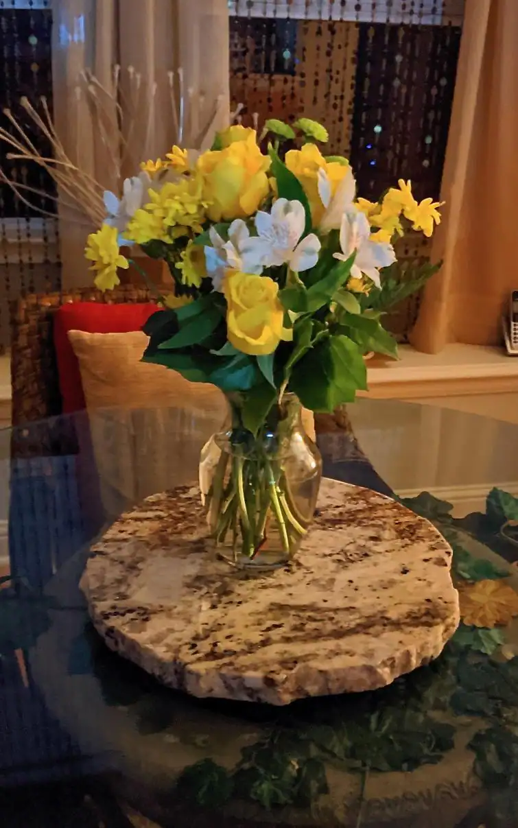 Pixel XL Night mode, click to load a larger version