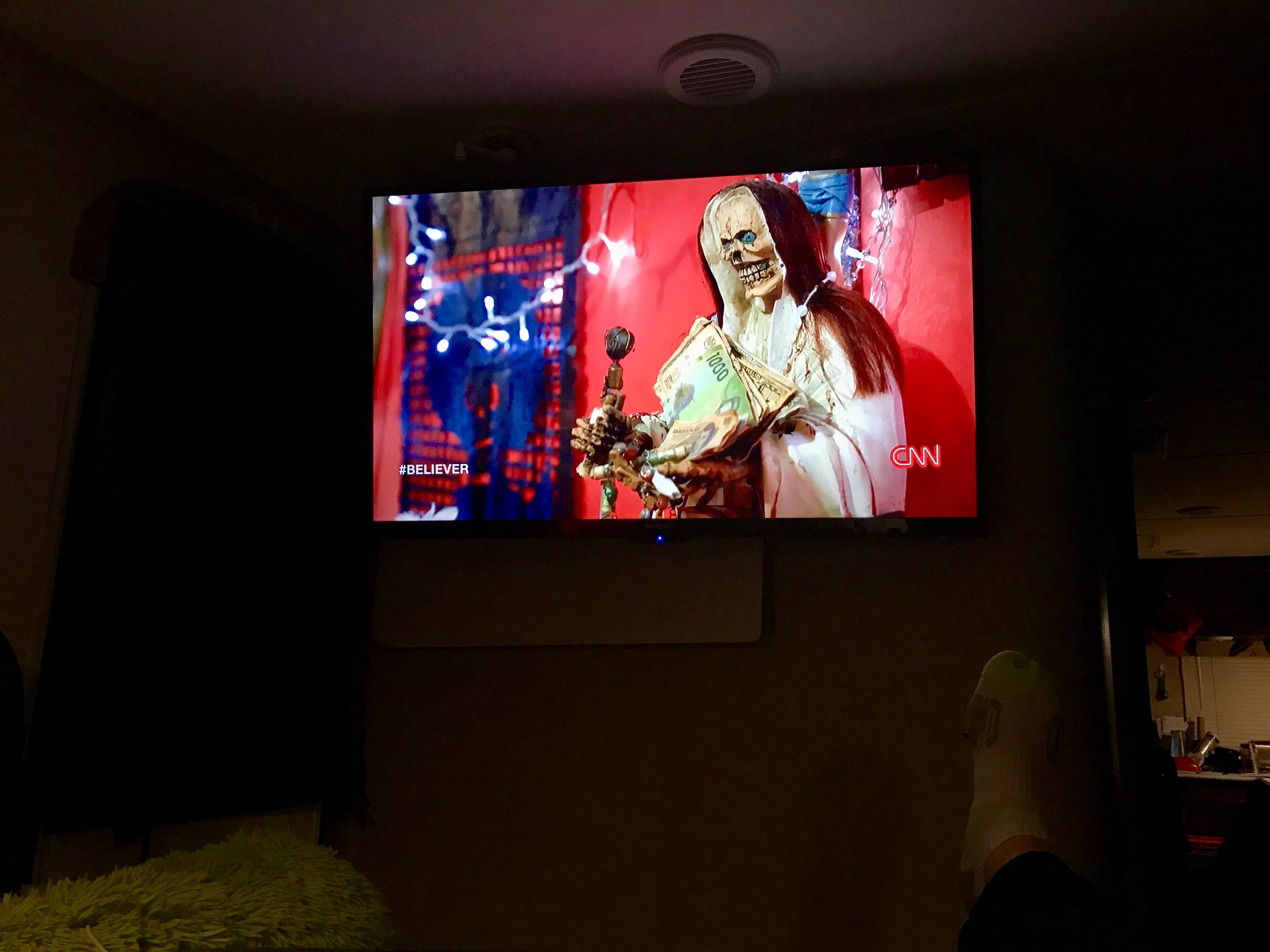 Pic of tv show, click to load a larger version