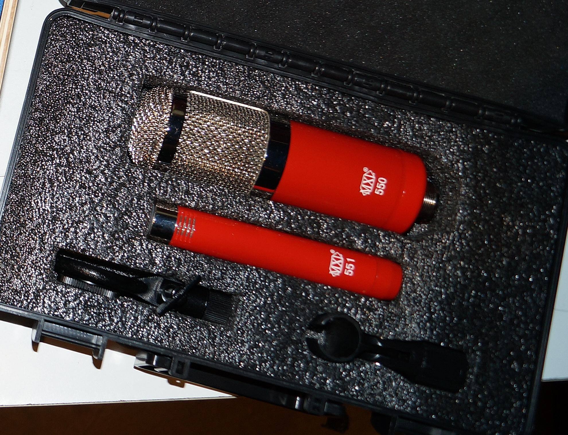 MXL 550/551 duo, click to load a larger version