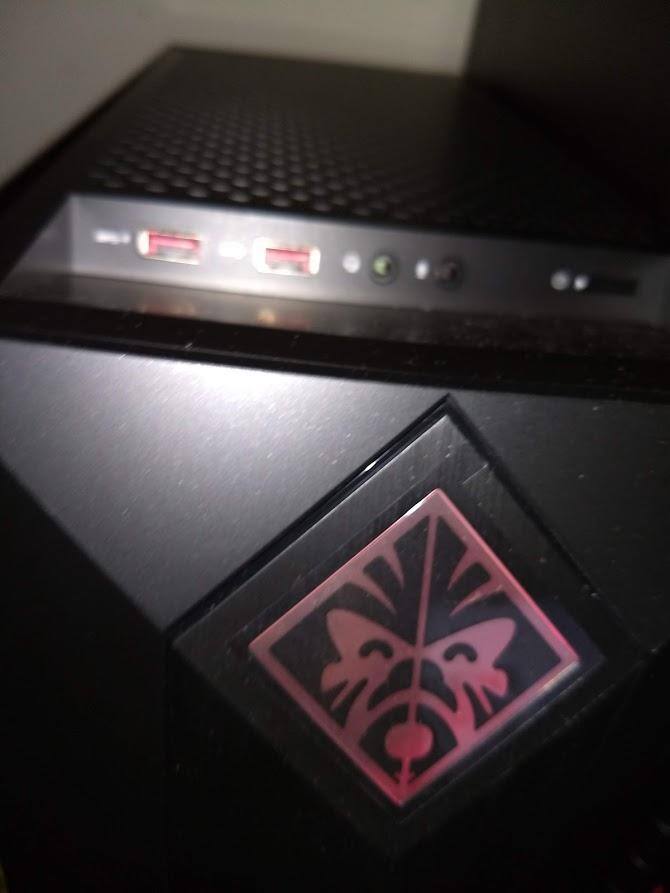 HP OMEN Gaming Desktop Intel Core i7 9700 16GB Memory NVIDIA