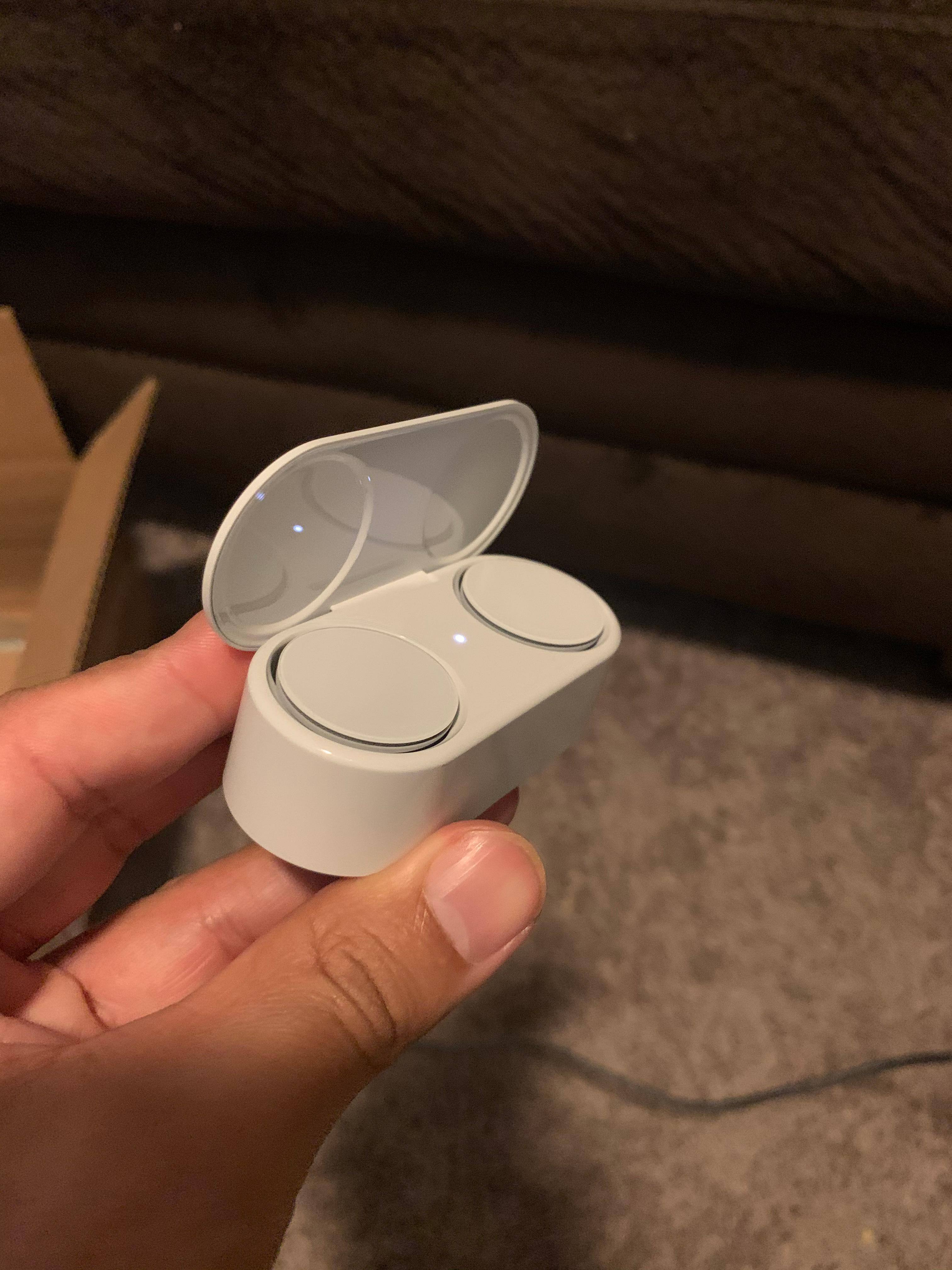 【試着品】Microsoft/Surface/Earbuds/税込23,980円 Microsoft Surface Earbuds (Glacier) HVM-00001 B&H Photo Video