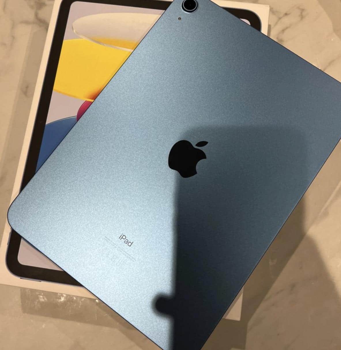 Apple Geek Squad Certified Refurbished iPad Air with Wi Fi 64GB