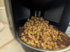 Gravity feed mode with a full bowl, no spills outside of the bowl., click to load a larger version