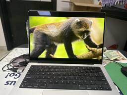 Apple MacBook Pro 14 Apple MacBook Pro 14