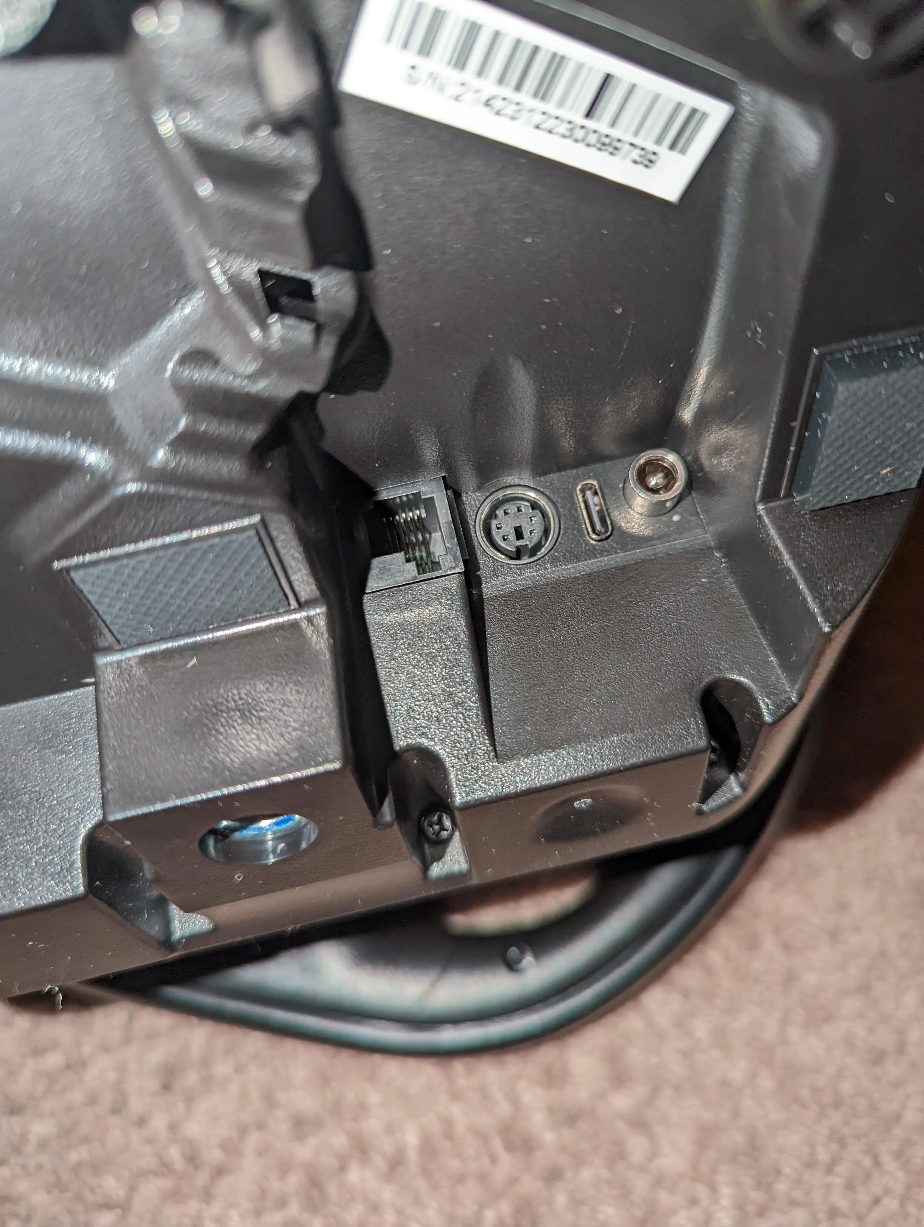 Connections to pedals, PC, and Power, click to load a larger version