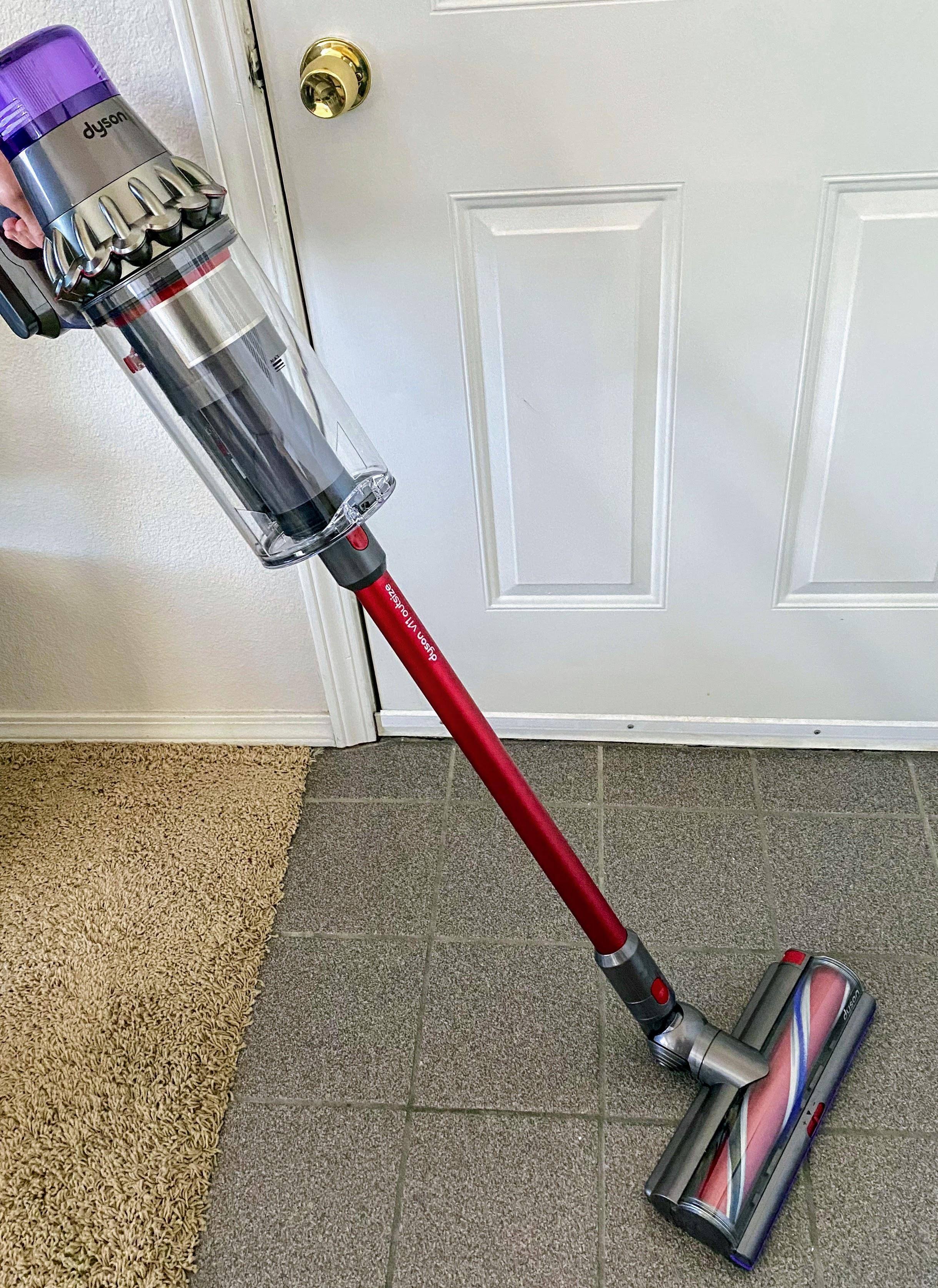 Full-size cleaner head and bin, click to load a larger version