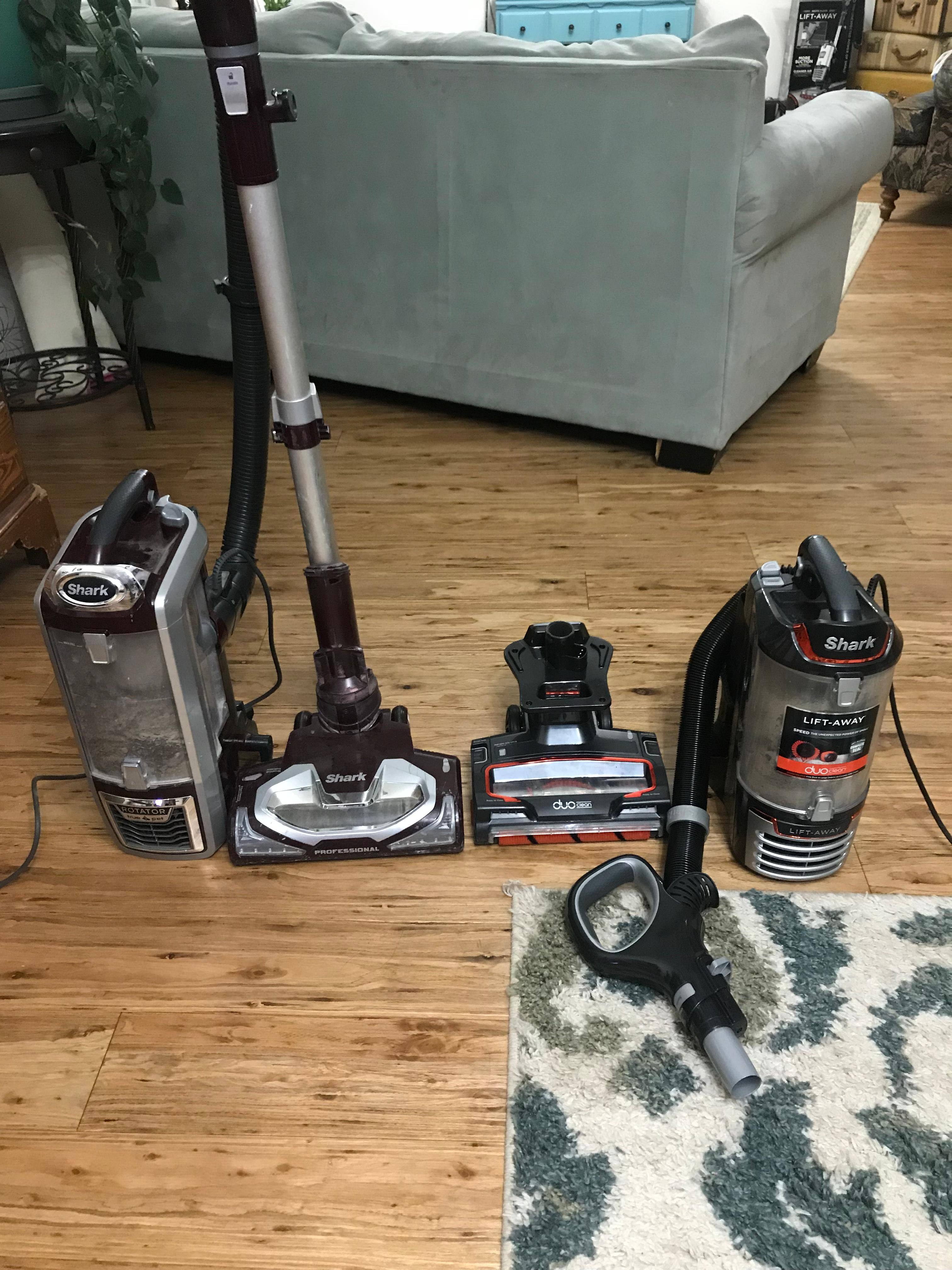 Left: TruePet (powered lift-away. Right: DuoClean Lift-Away, click to load a larger version