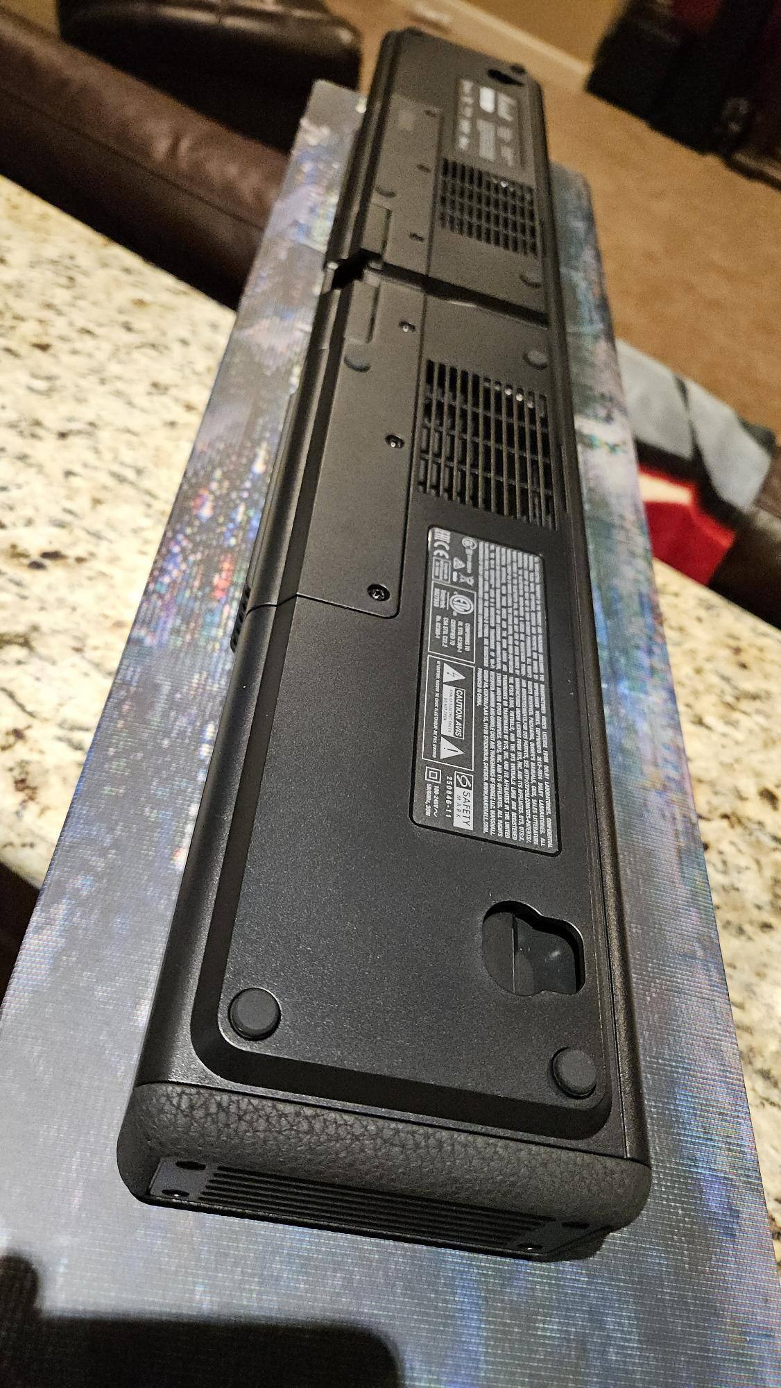 Bottom feet and mount points., click to load a larger version