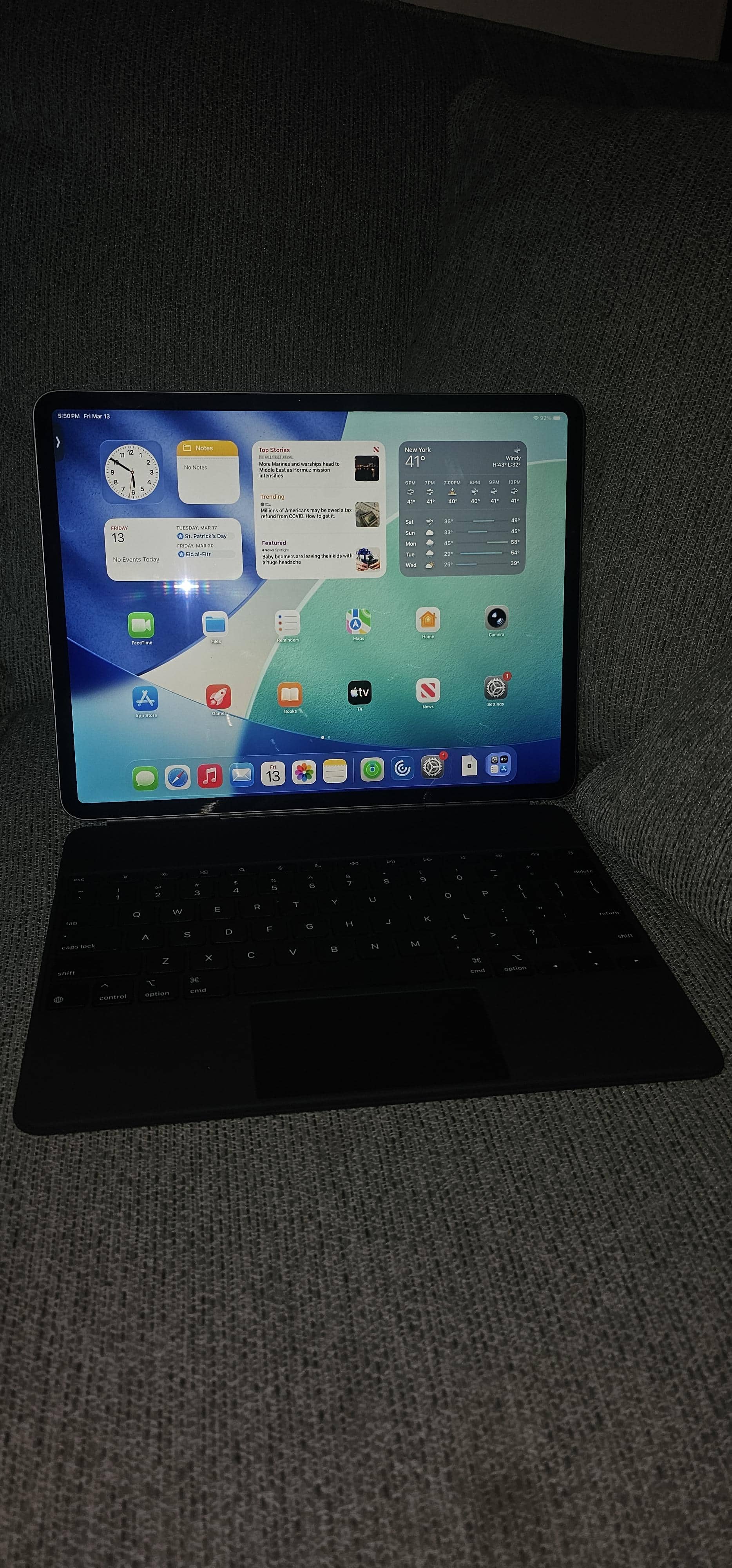 Apple Magic Keyboard for iPad Air 13 inch (M4) White MDFW4LL/A