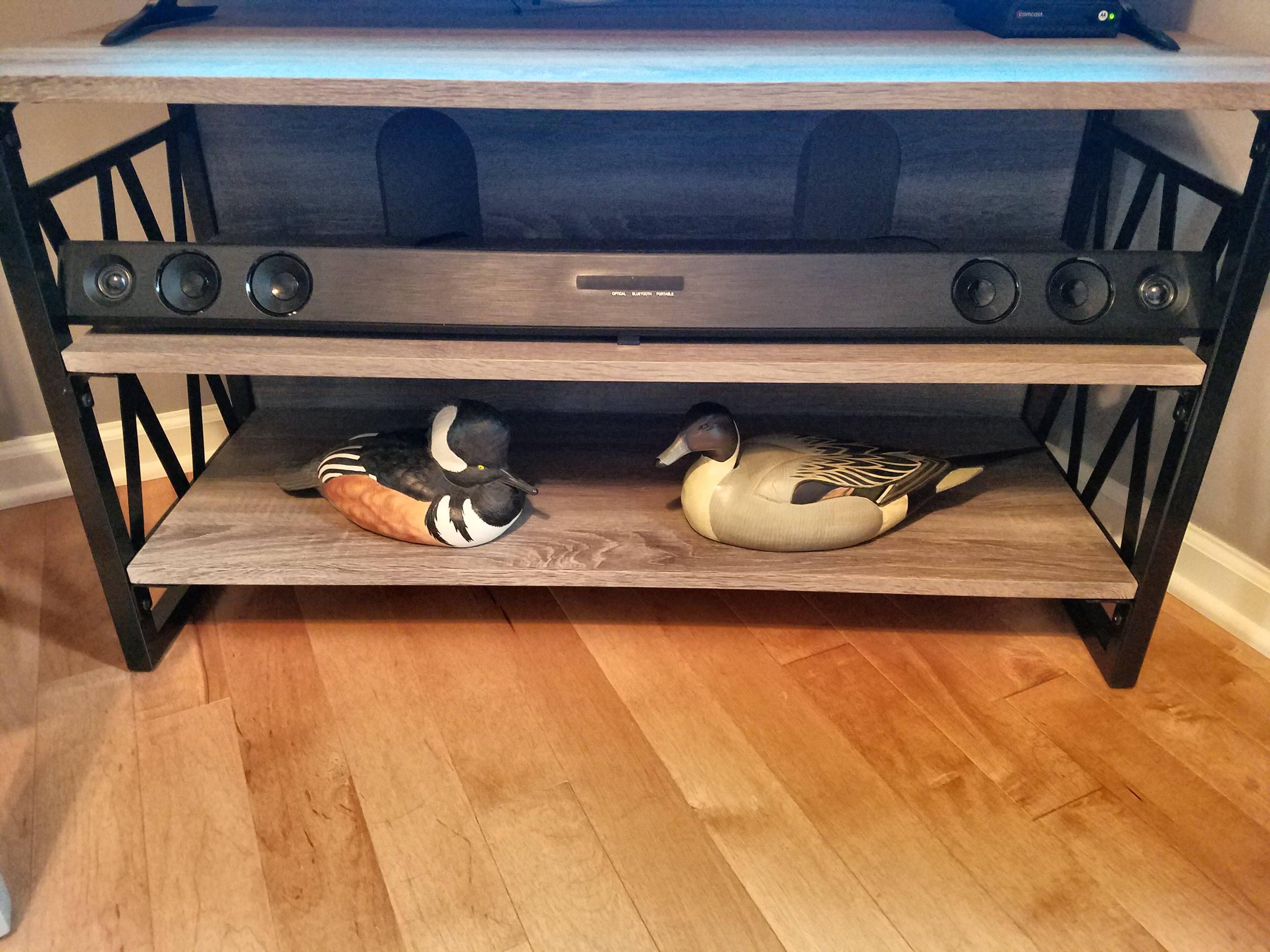 Nice soundbar, click to load a larger version