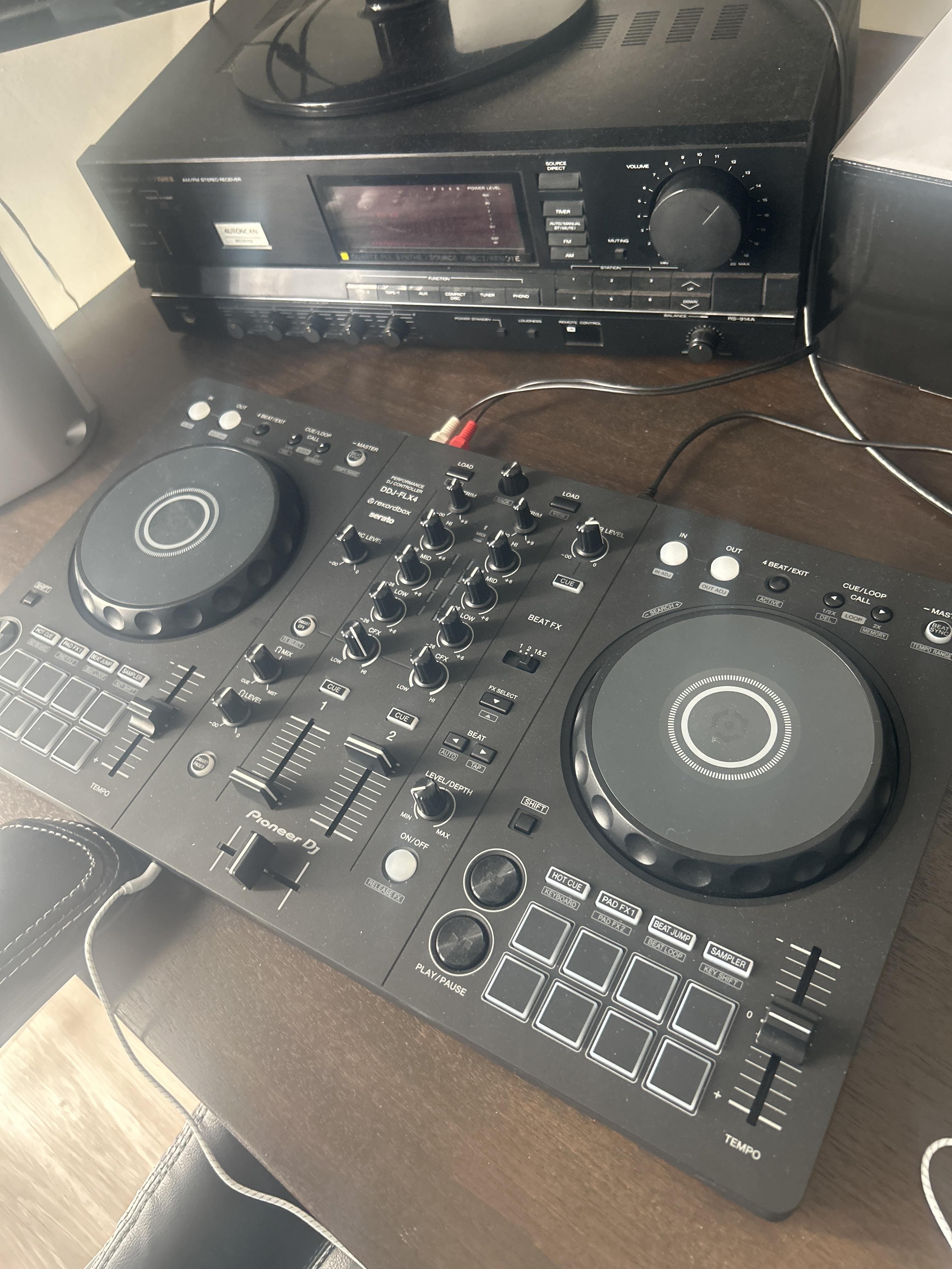 Pioneer DJ DDJ FLX4: 2 Channel DJ Mixer Black DDJ-FLX4/SXJ - Best Buy