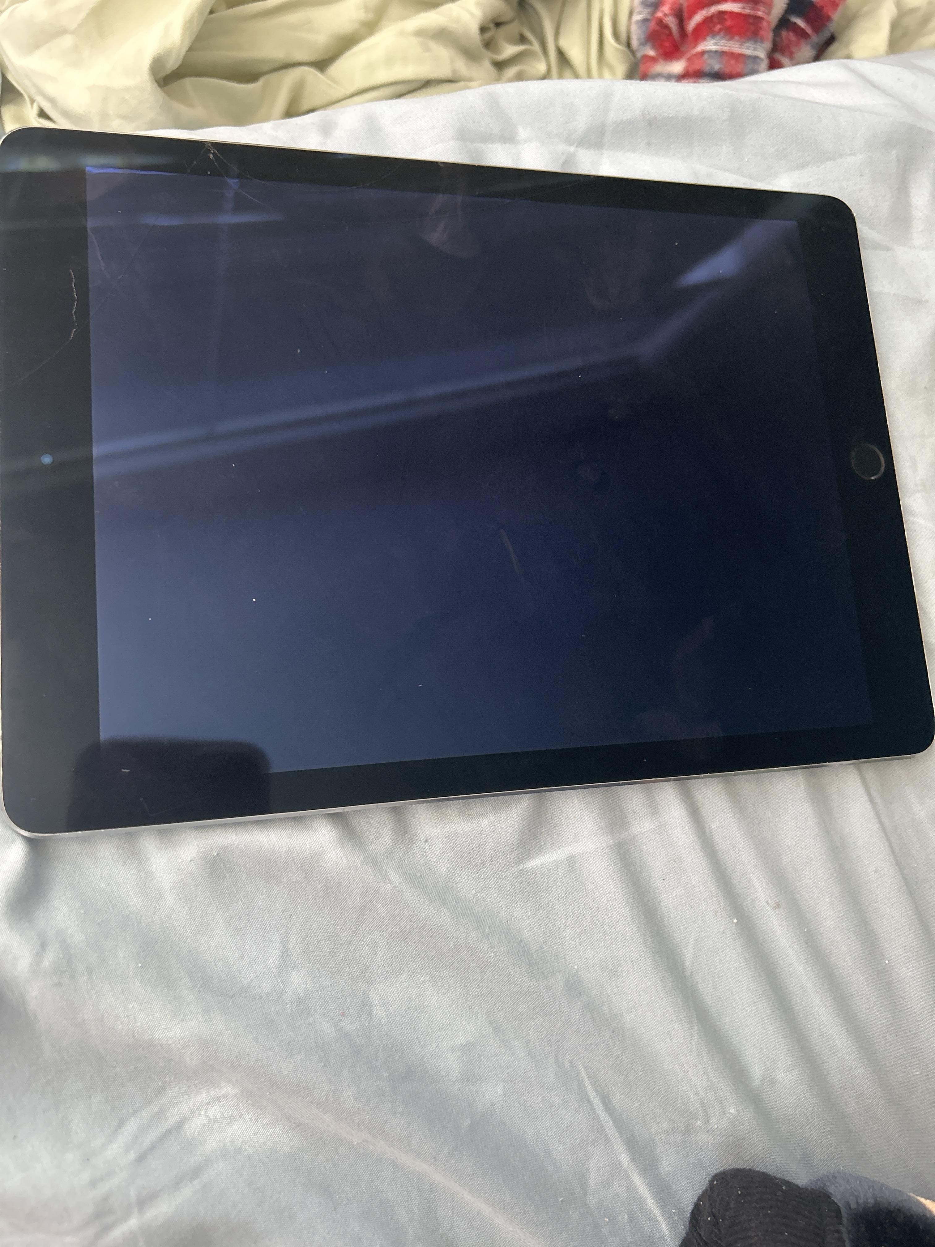 Apple Pre Owned iPad Air 2 16GB Space Gray MGL12LL/A - Best Buy