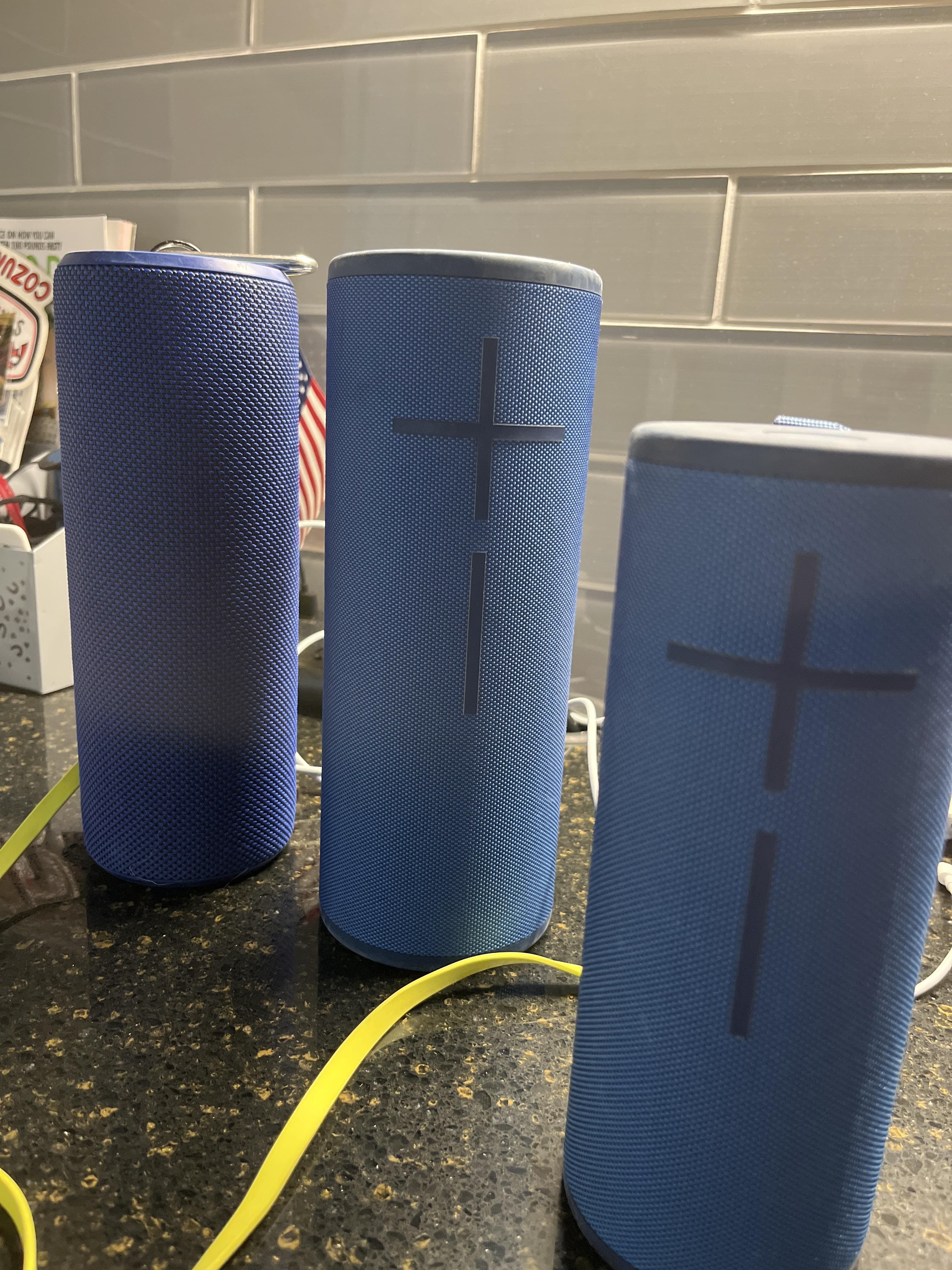 Ultimate Ears BOOM 3 Portable Wireless Bluetooth Speaker with