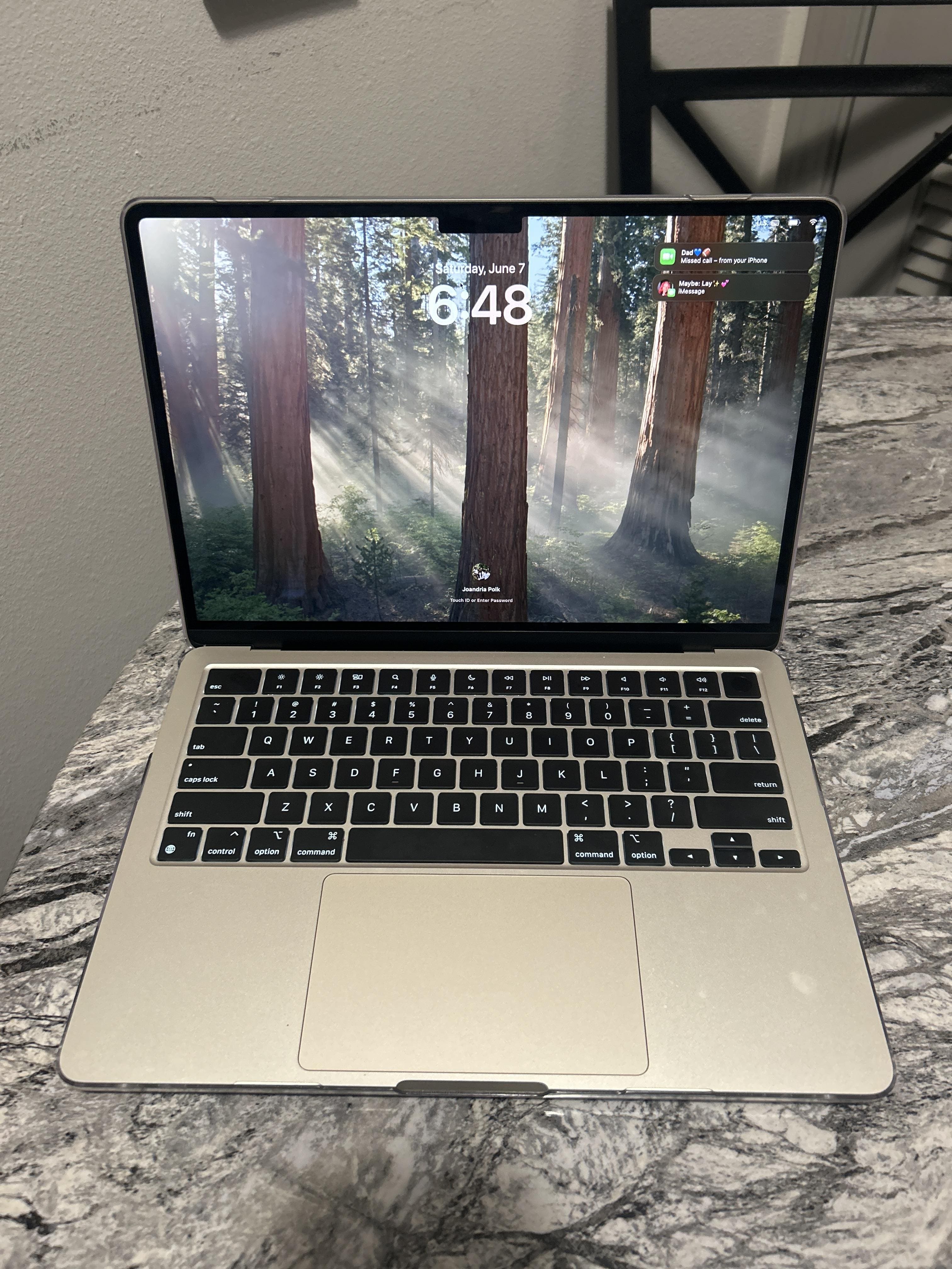 Geek Squad Certified Refurbished MacBook Air 13.6