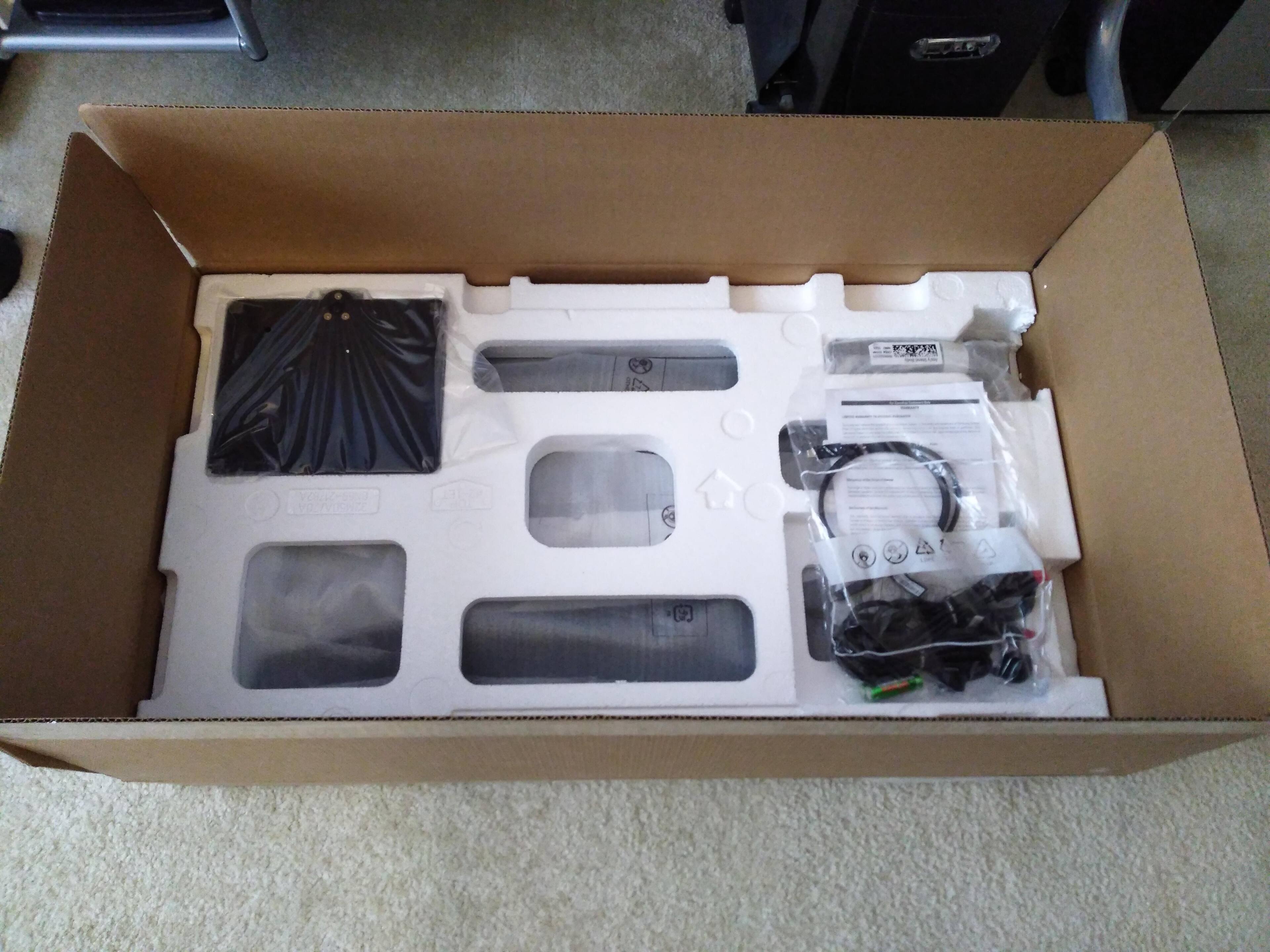 Unboxing, click to load a larger version