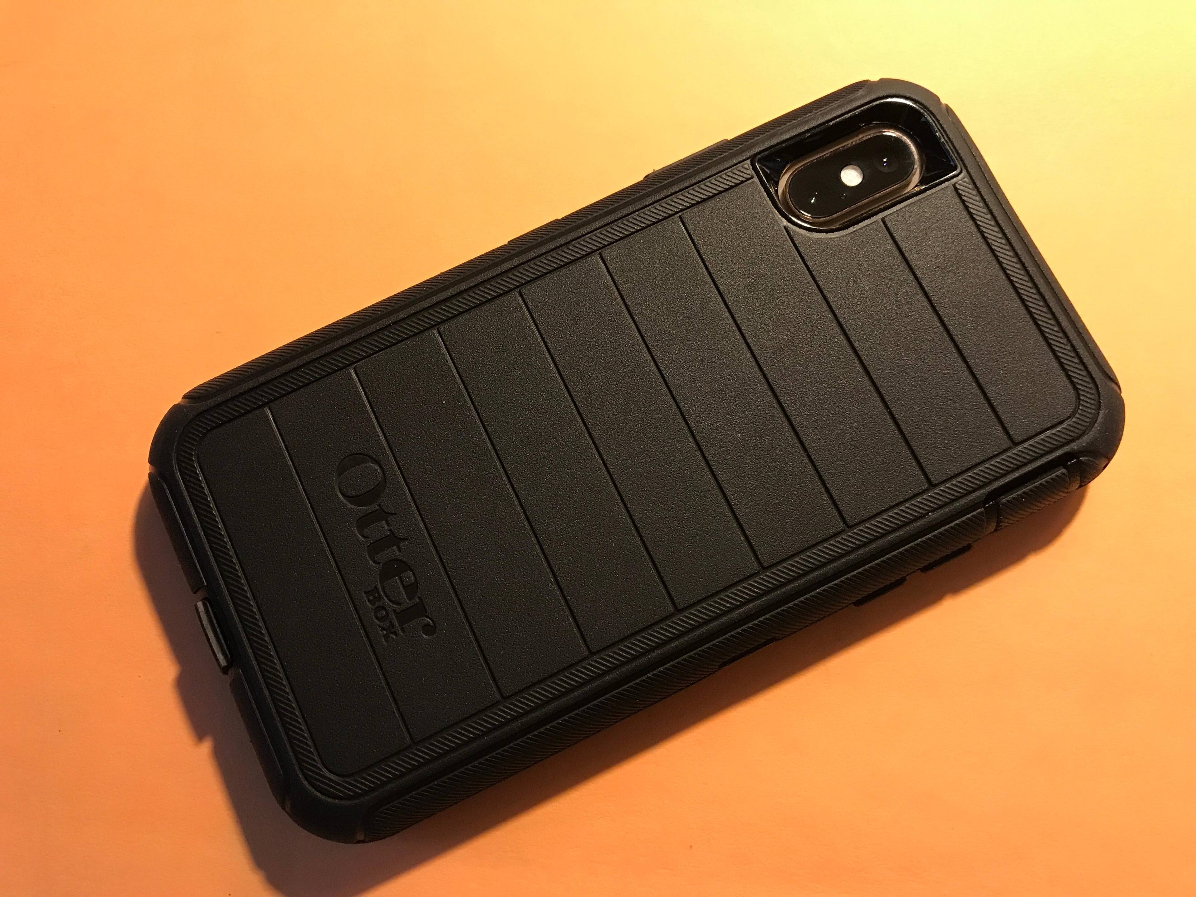 OtterBox Defender Pro, click to load a larger version