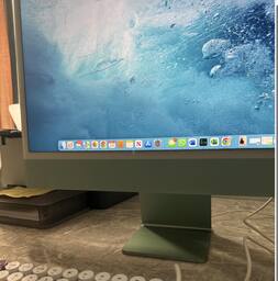 Apple iMac 24 Apple iMac 24
