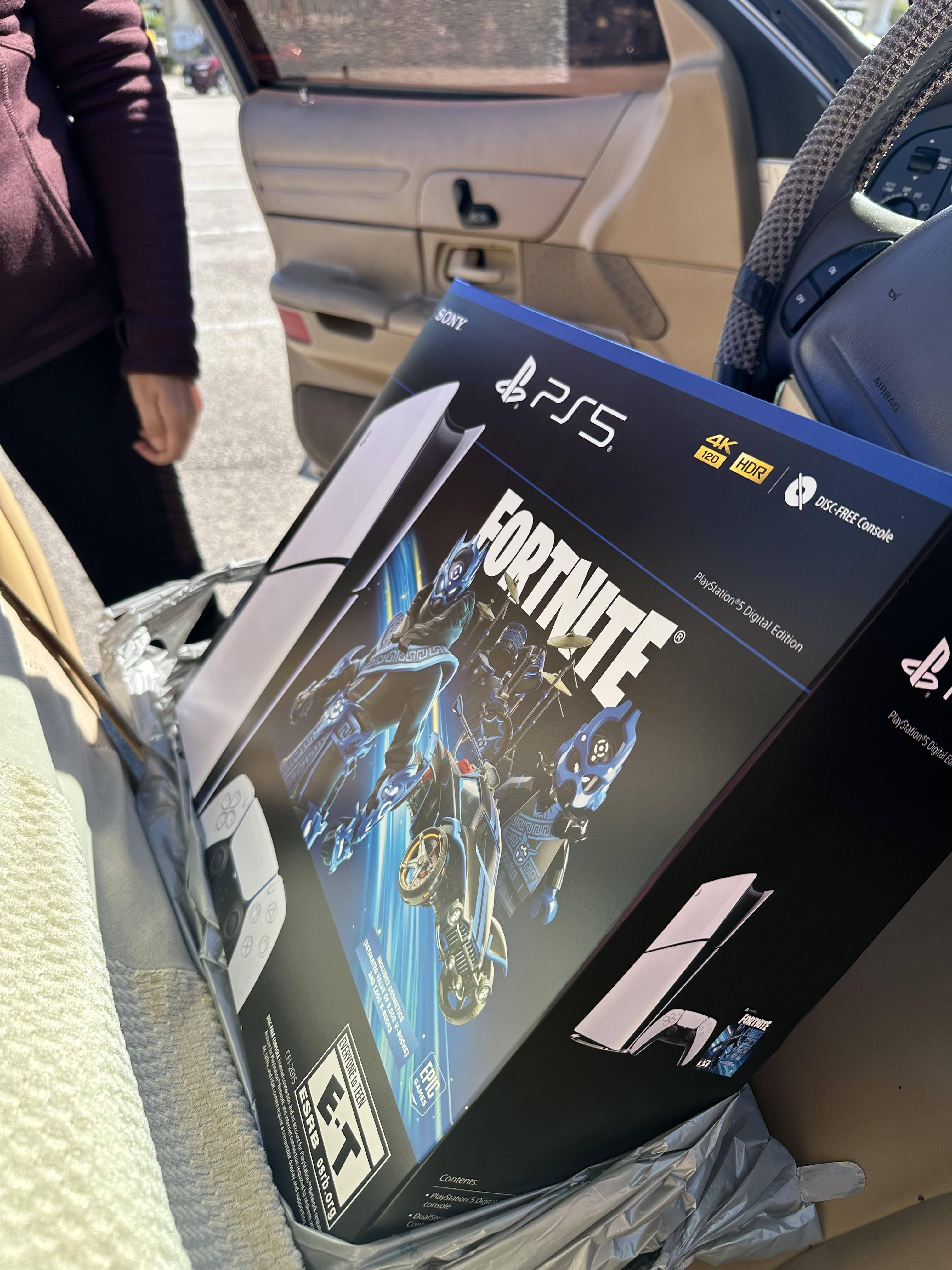 Customer provided, click to load a larger version