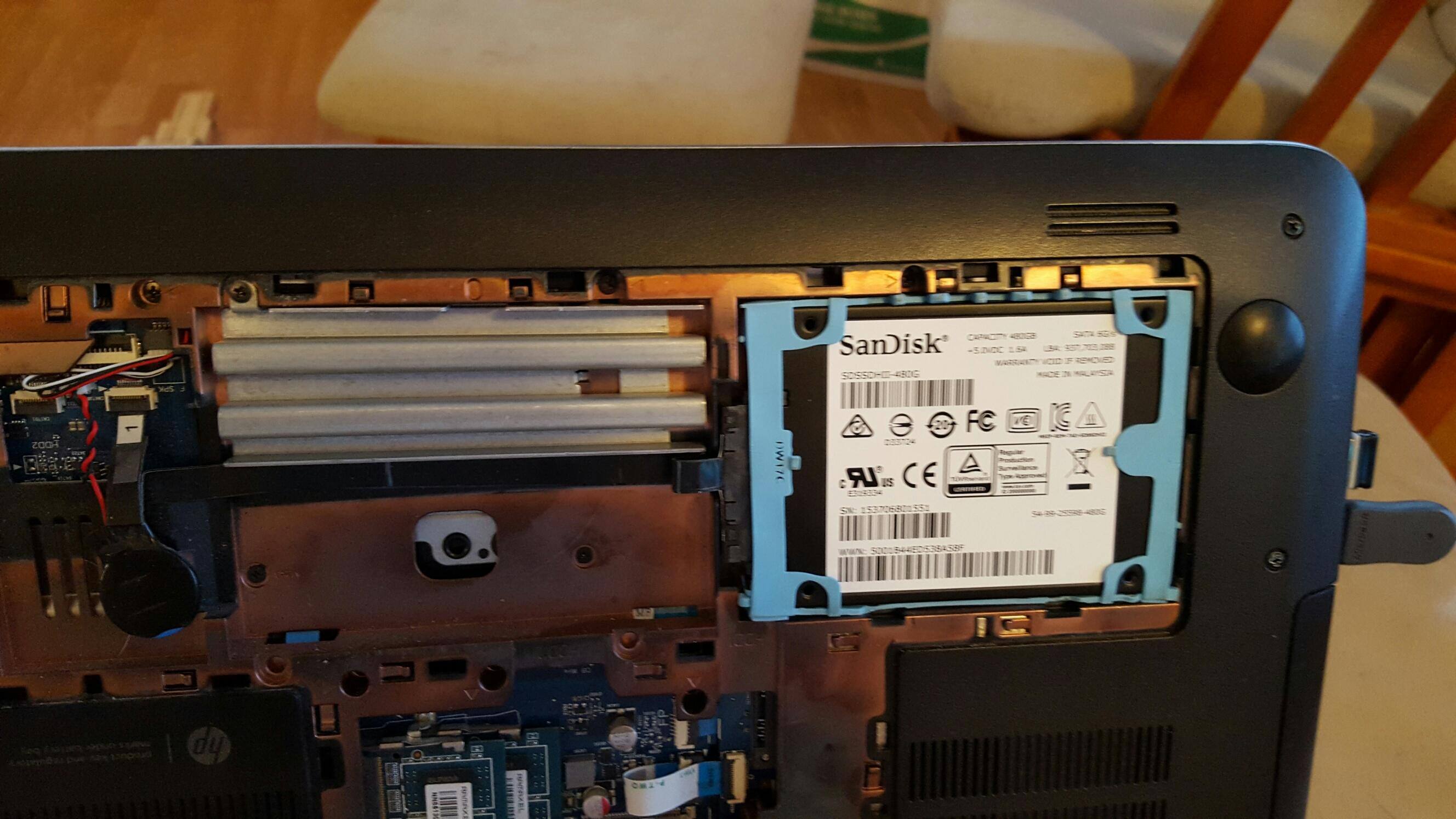 Drive Installed in HP laptop, click to load a larger version