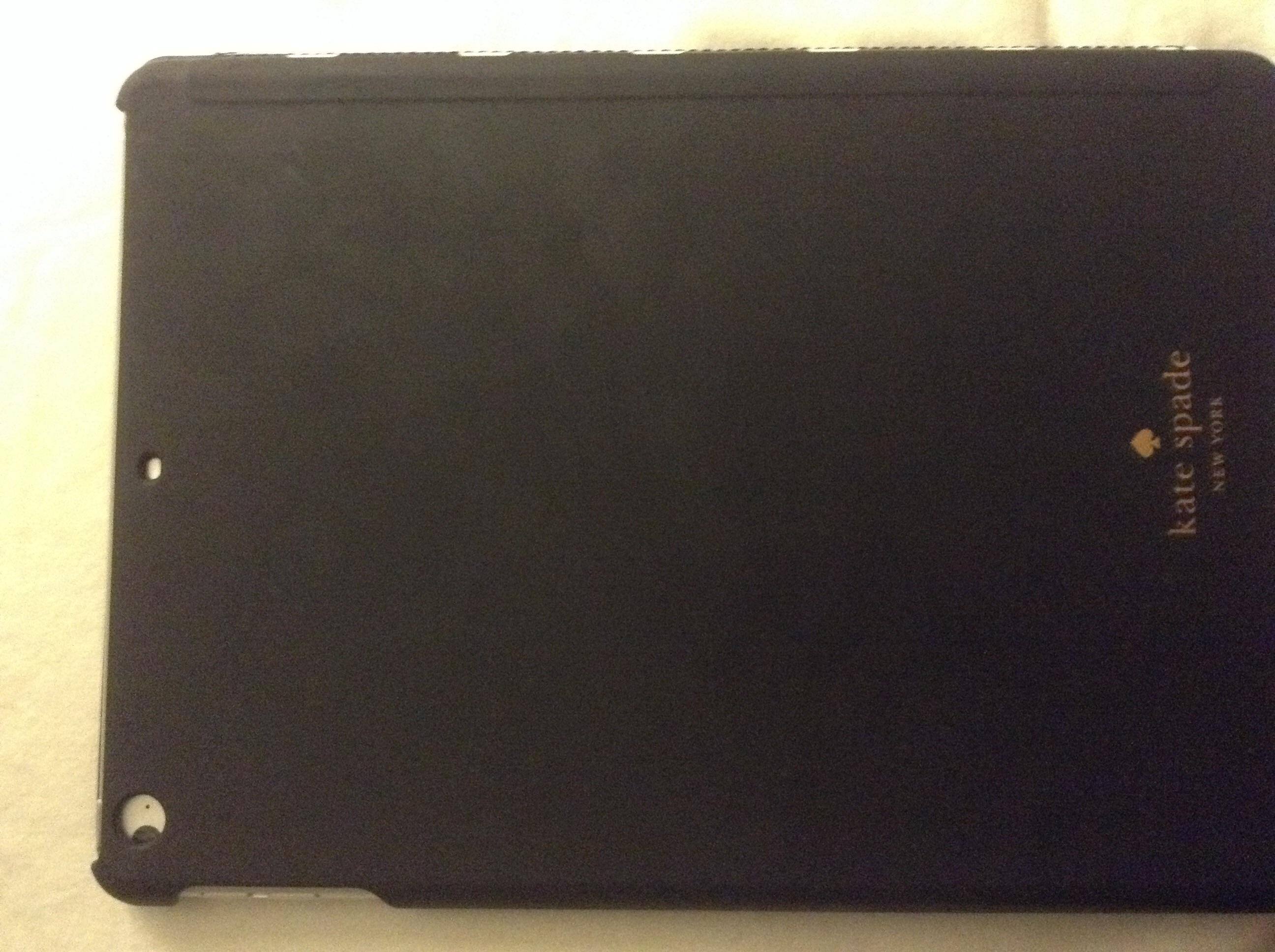 The full view of the back of the case, click to load a larger version