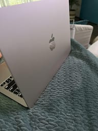 Apple MacBook Air 13 inch Laptop M3 chip Built for Apple Apple MacBook Air 13 inch Laptop M3 chip Built for Apple