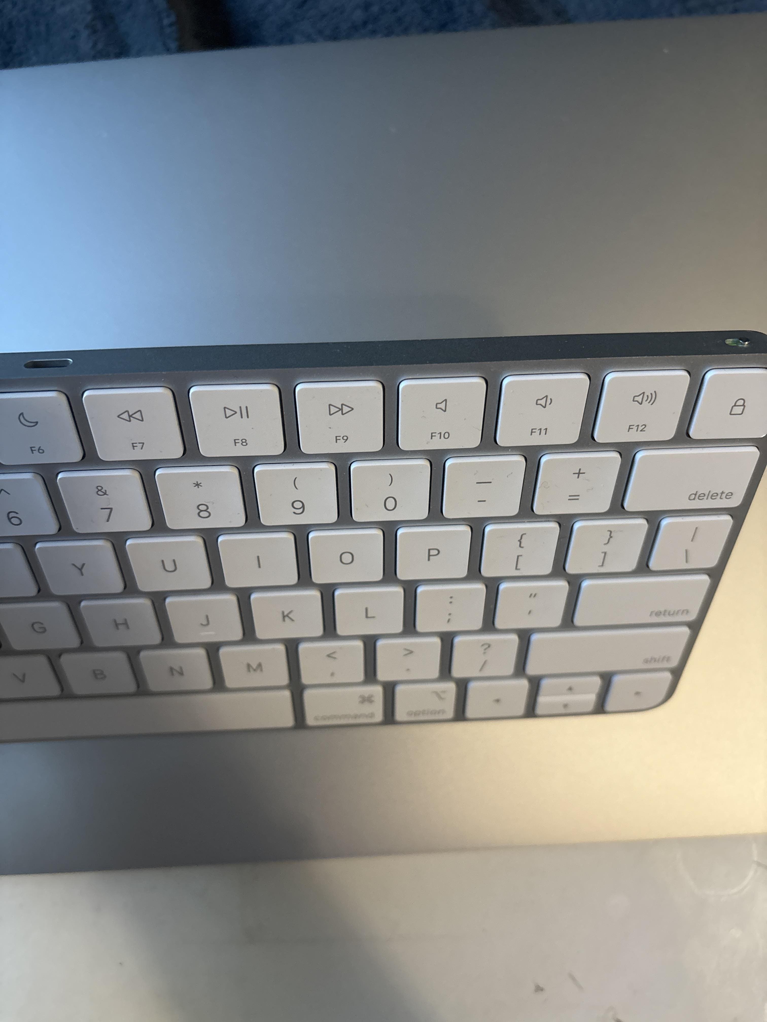 Apple Magic Keyboard (USB C) White MXCL3LL/A - Best Buy