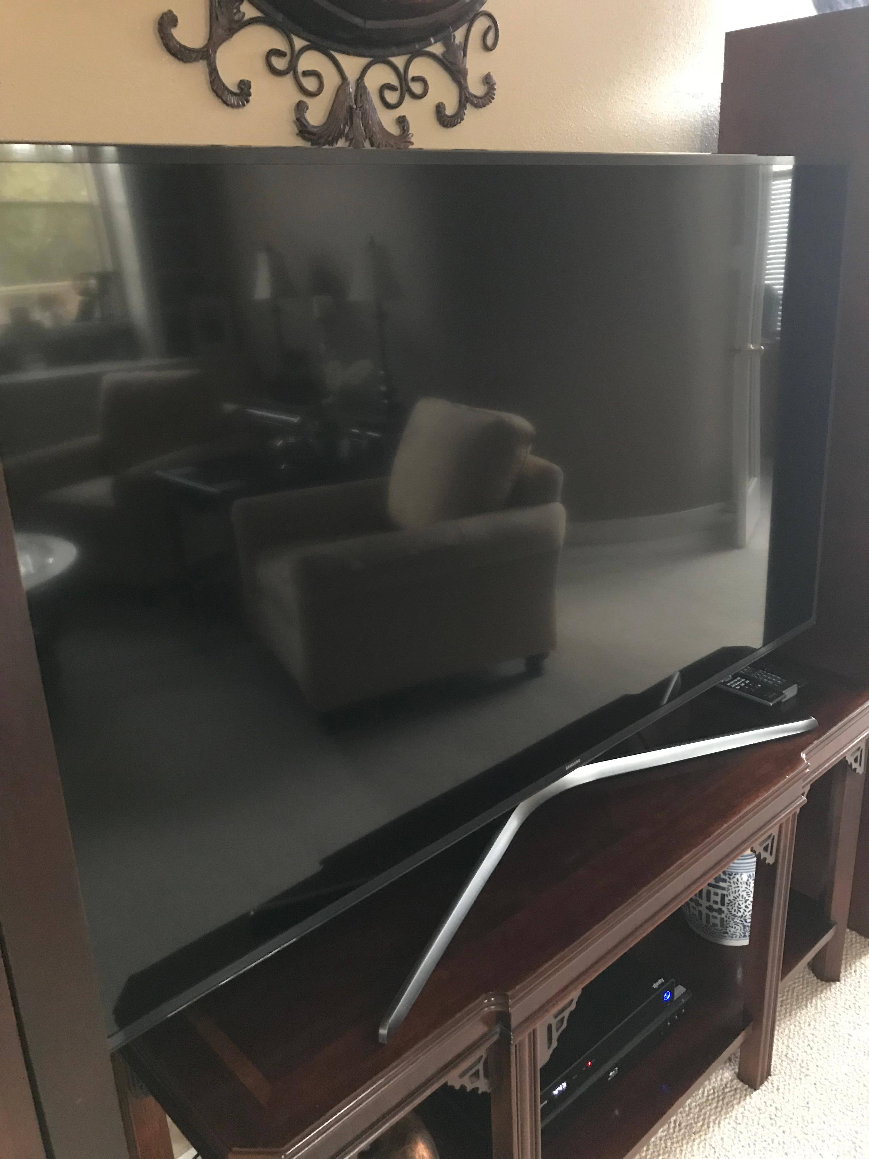 65 inch Sony, click to load a larger version