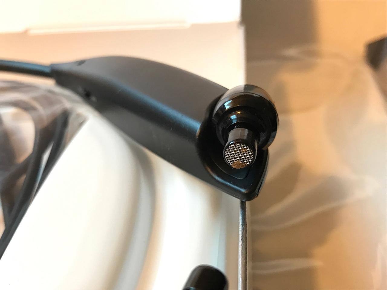 free earwax!!, click to load a larger version