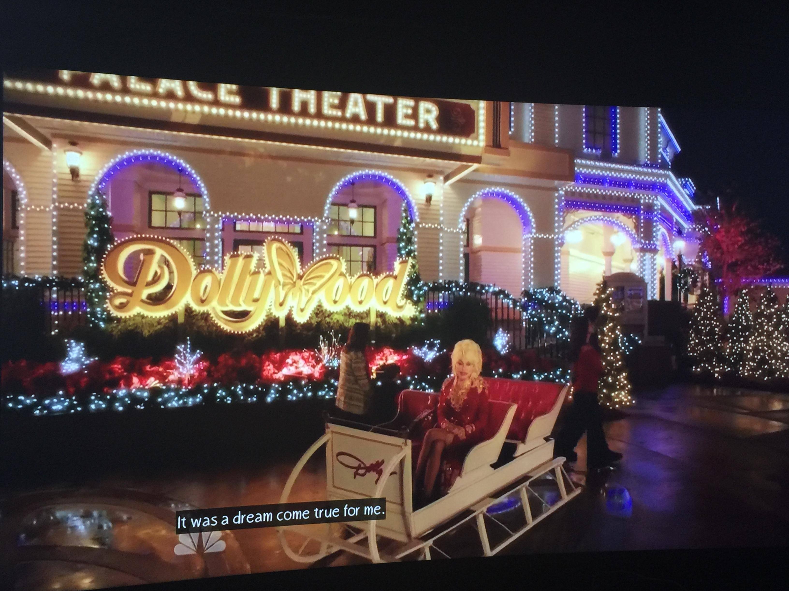 Christmas Lights Burning Bright, click to load a larger version