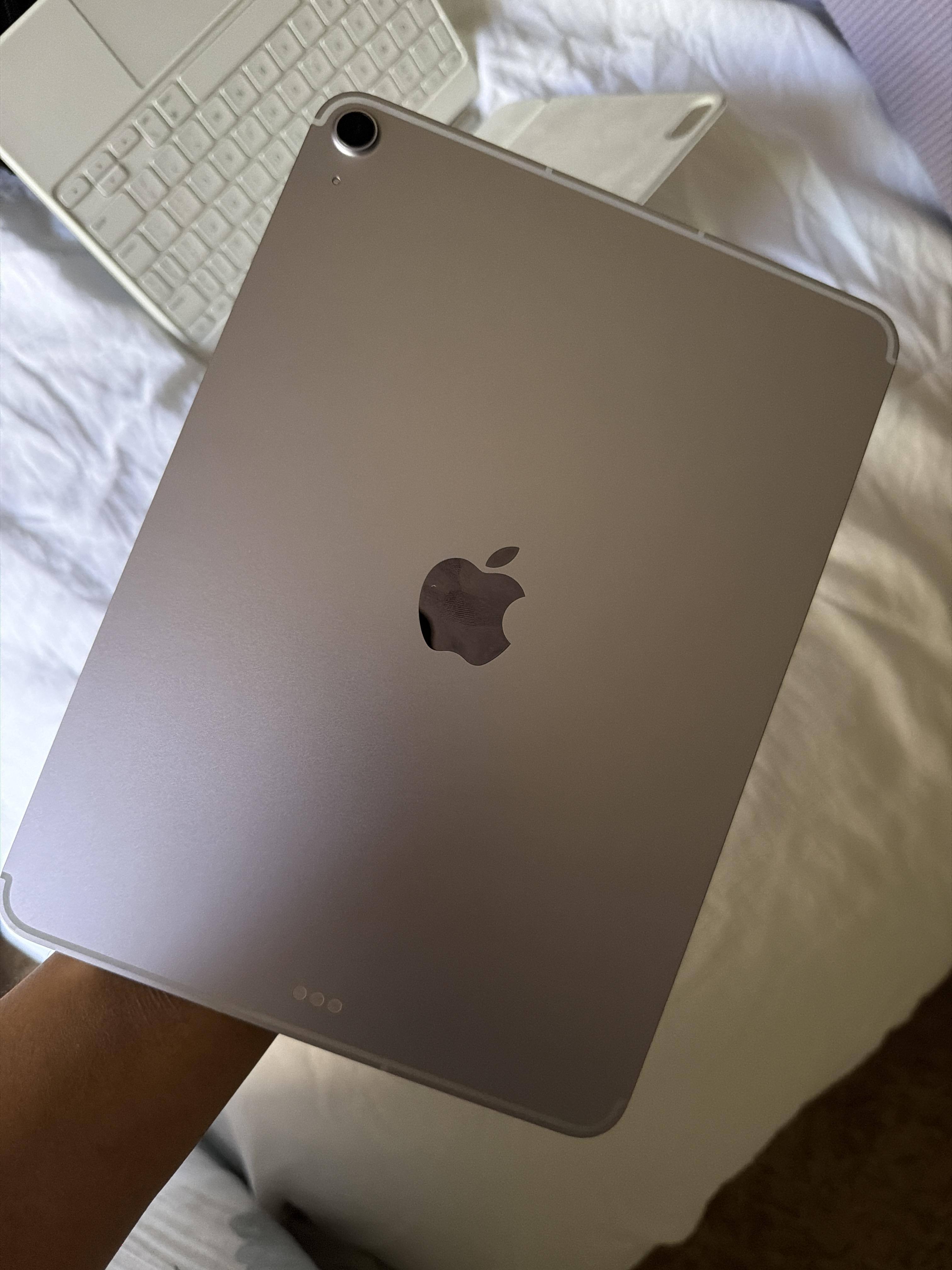 Apple 11 inch iPad Air M4 chip Wi Fi + Cellular 128GB Purple
