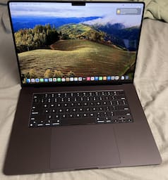 Apple MacBook Pro 16