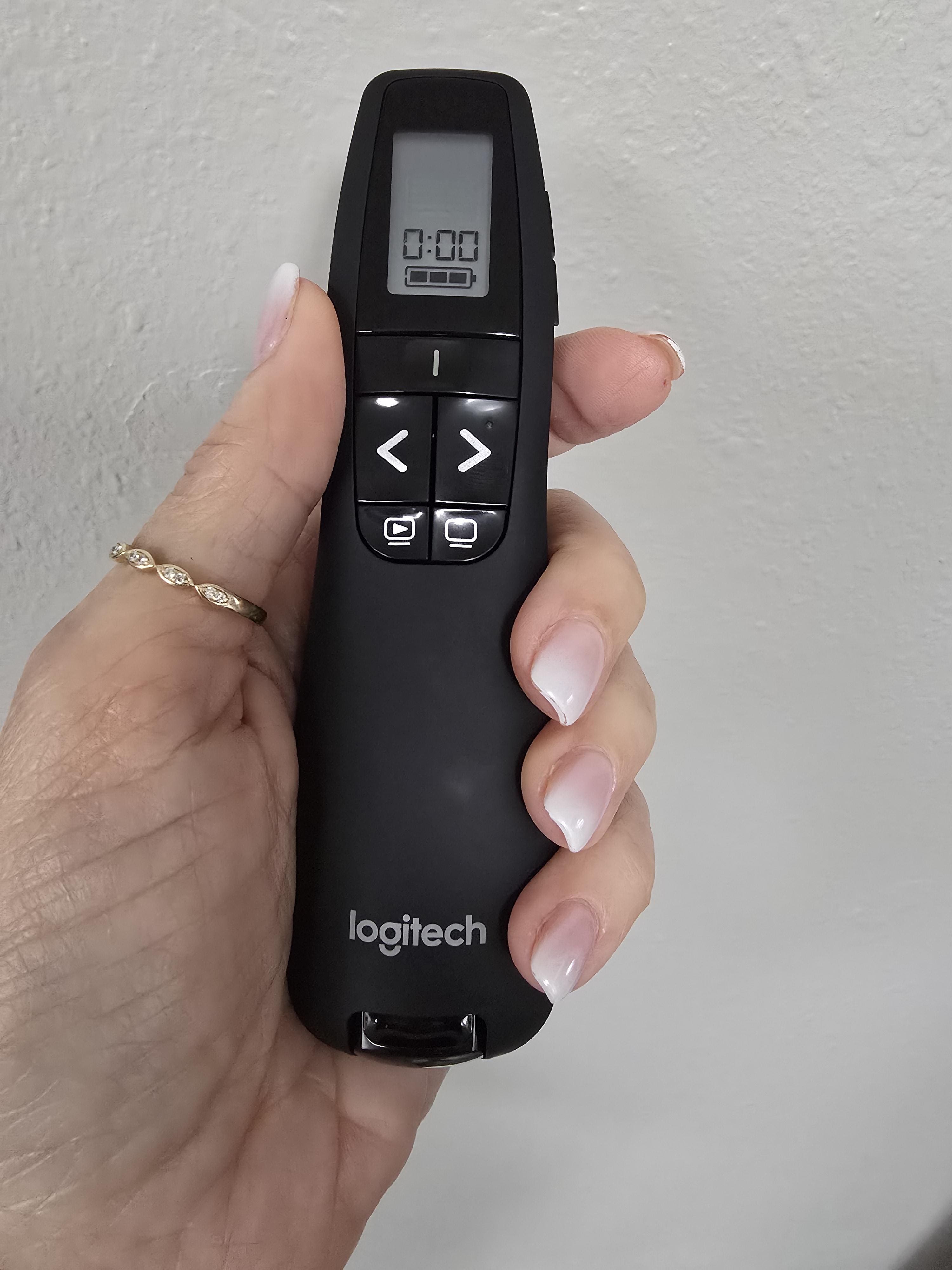 Logitech R800 Professional Presenter Black 910-001350 - Best Buy