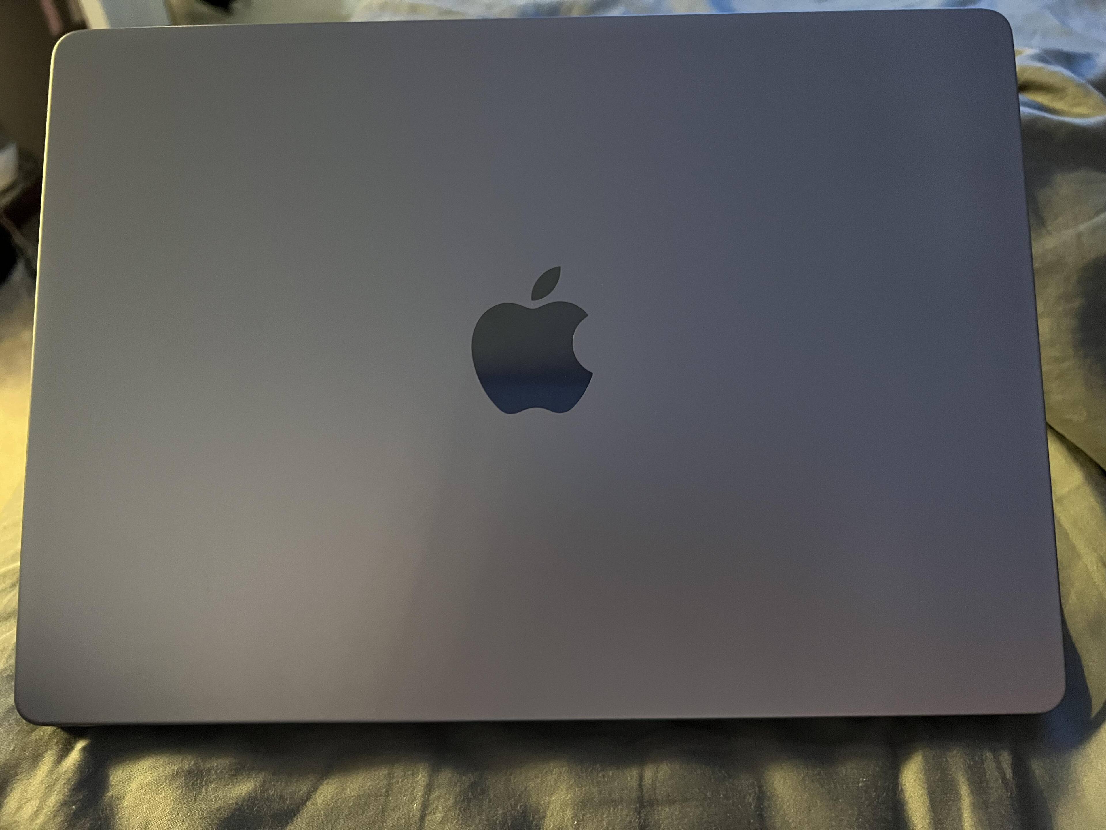 【やまっと】MacM2Pro 16GB/512GB 14インチMacBook Pro [整備済製品] 10コアCPUと16コアGPUを搭載