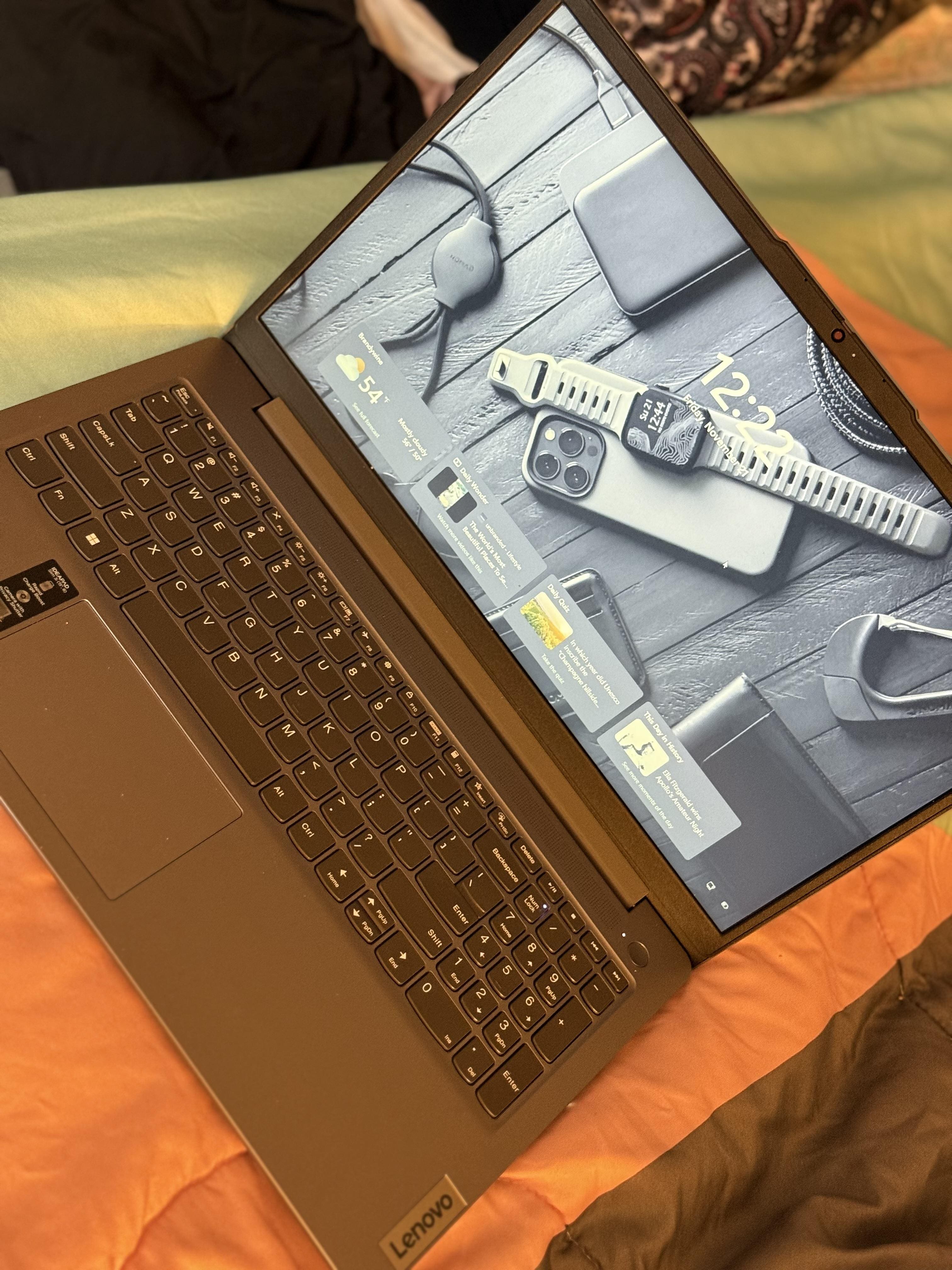 Lenovo IdeaPad Slim 3i 15.6