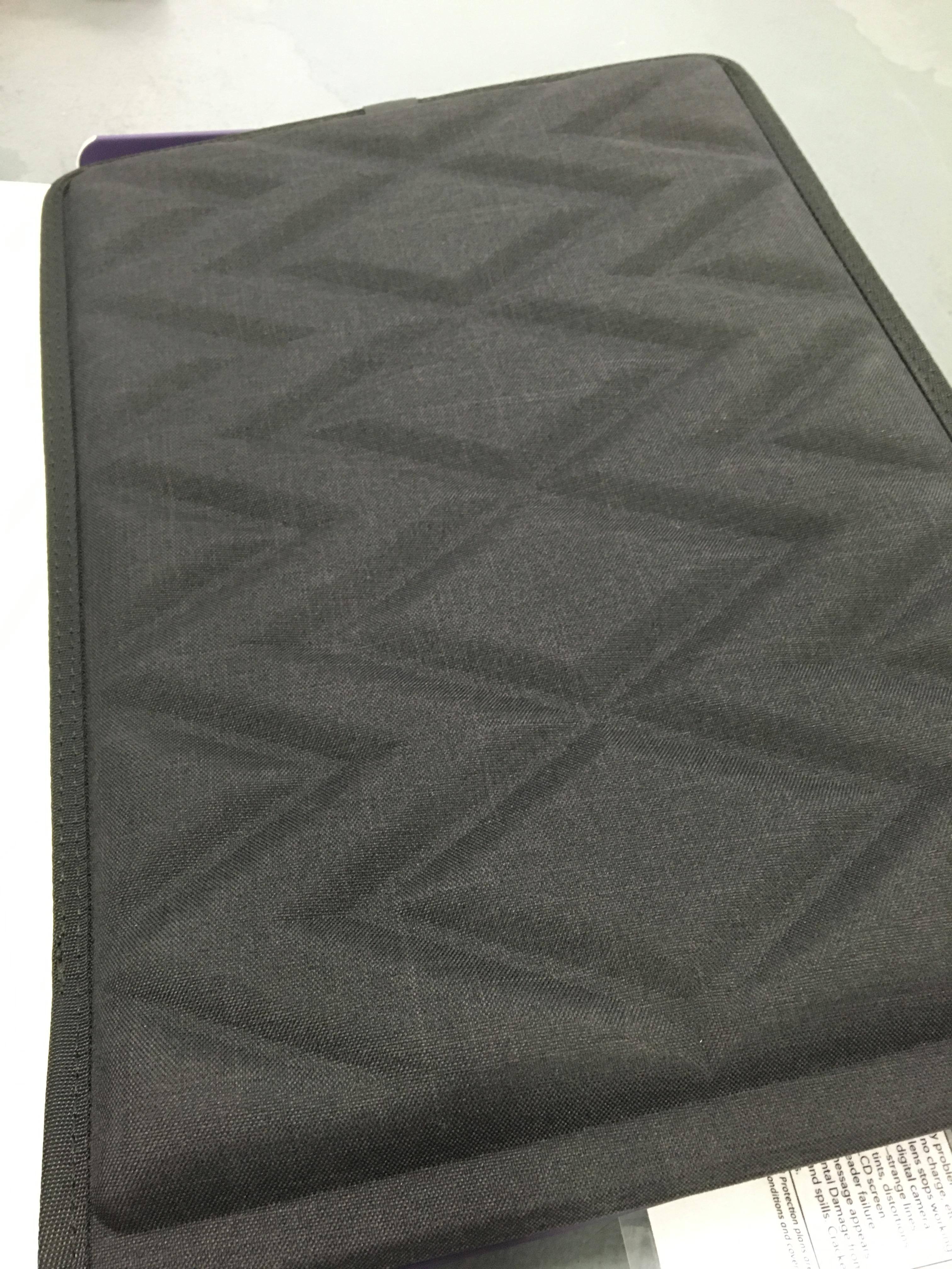 Pro tek laptop cover, click to load a larger version