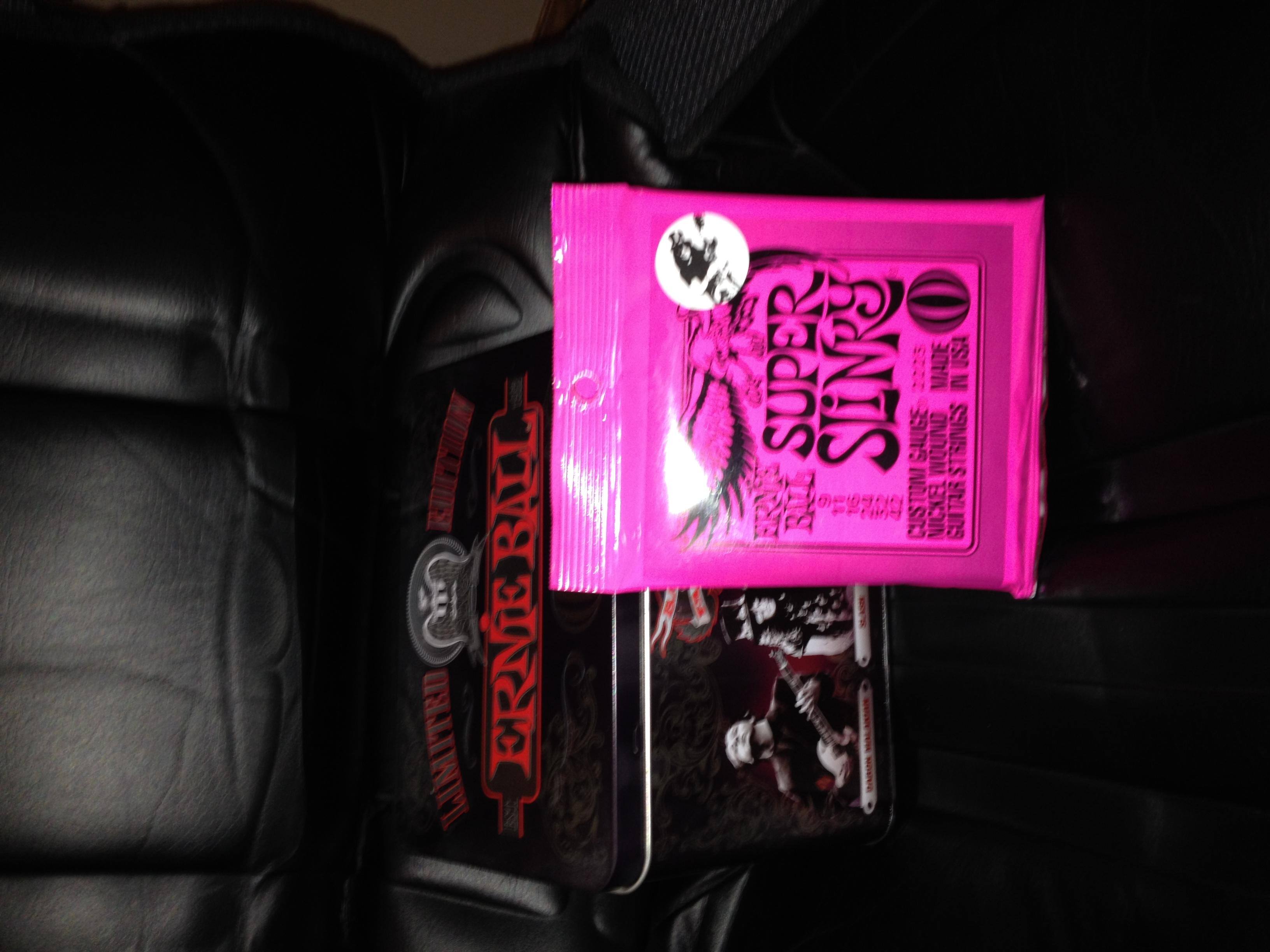 Strings Played by the Best Players, click to load a larger version