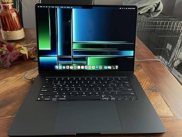 Apple MacBook Air 15