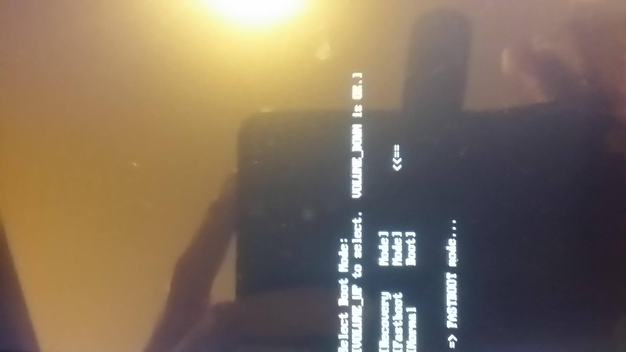 Dead screen while Recovering to Factory Setting, click to load a larger version