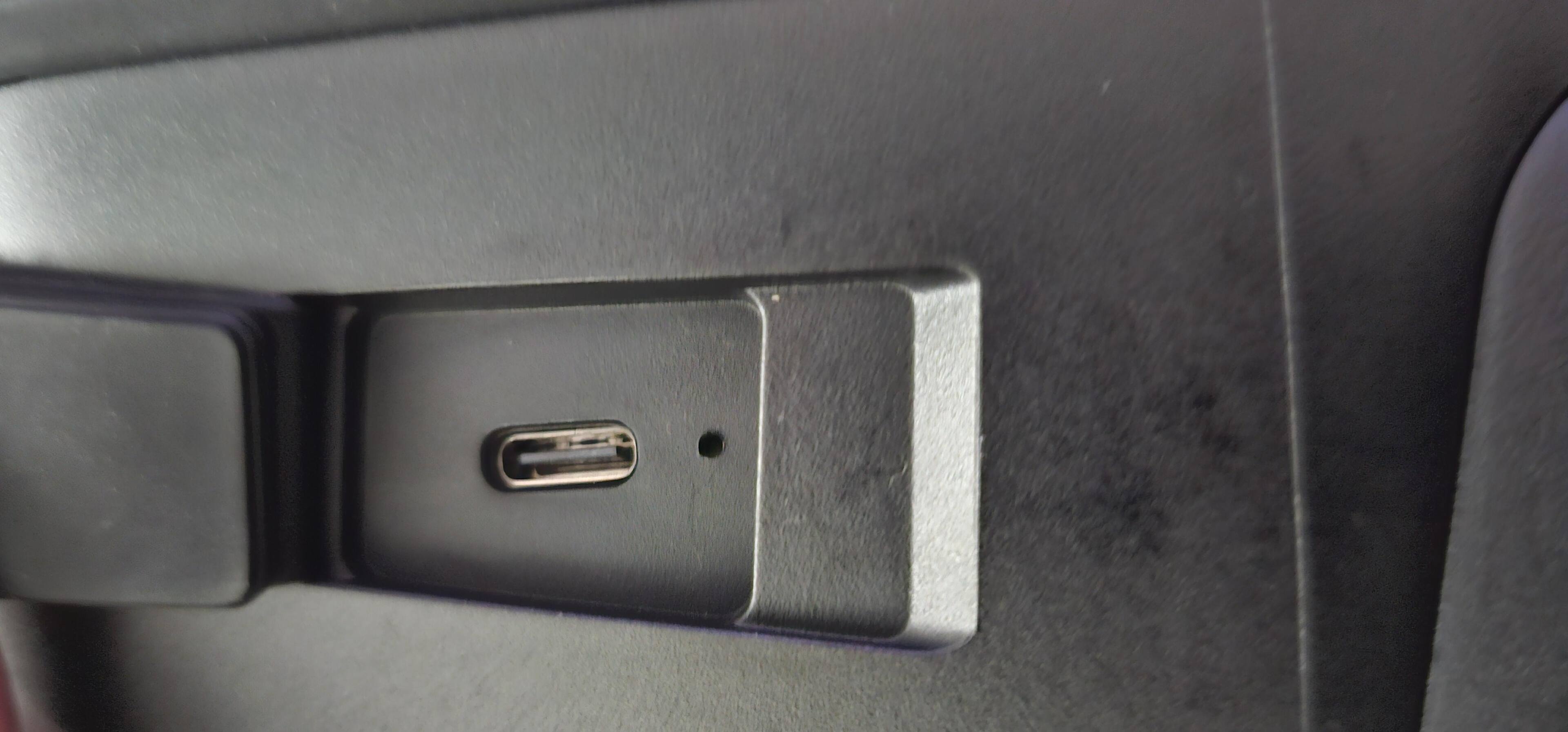 USB-C charging port, click to load a larger version