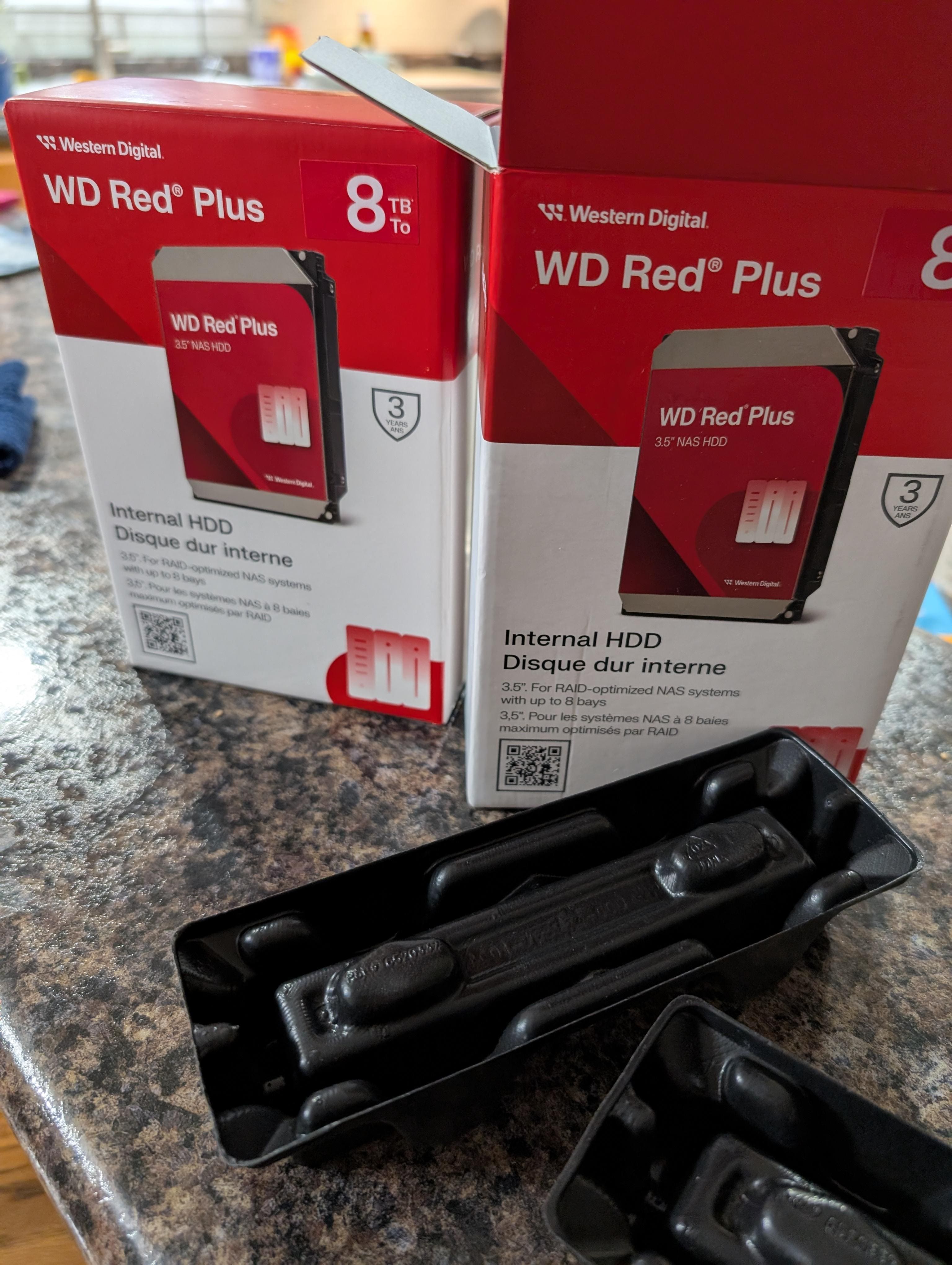 WD Red Plus 8TB NAS Internal Hard Drive WD80EFPX - Best Buy