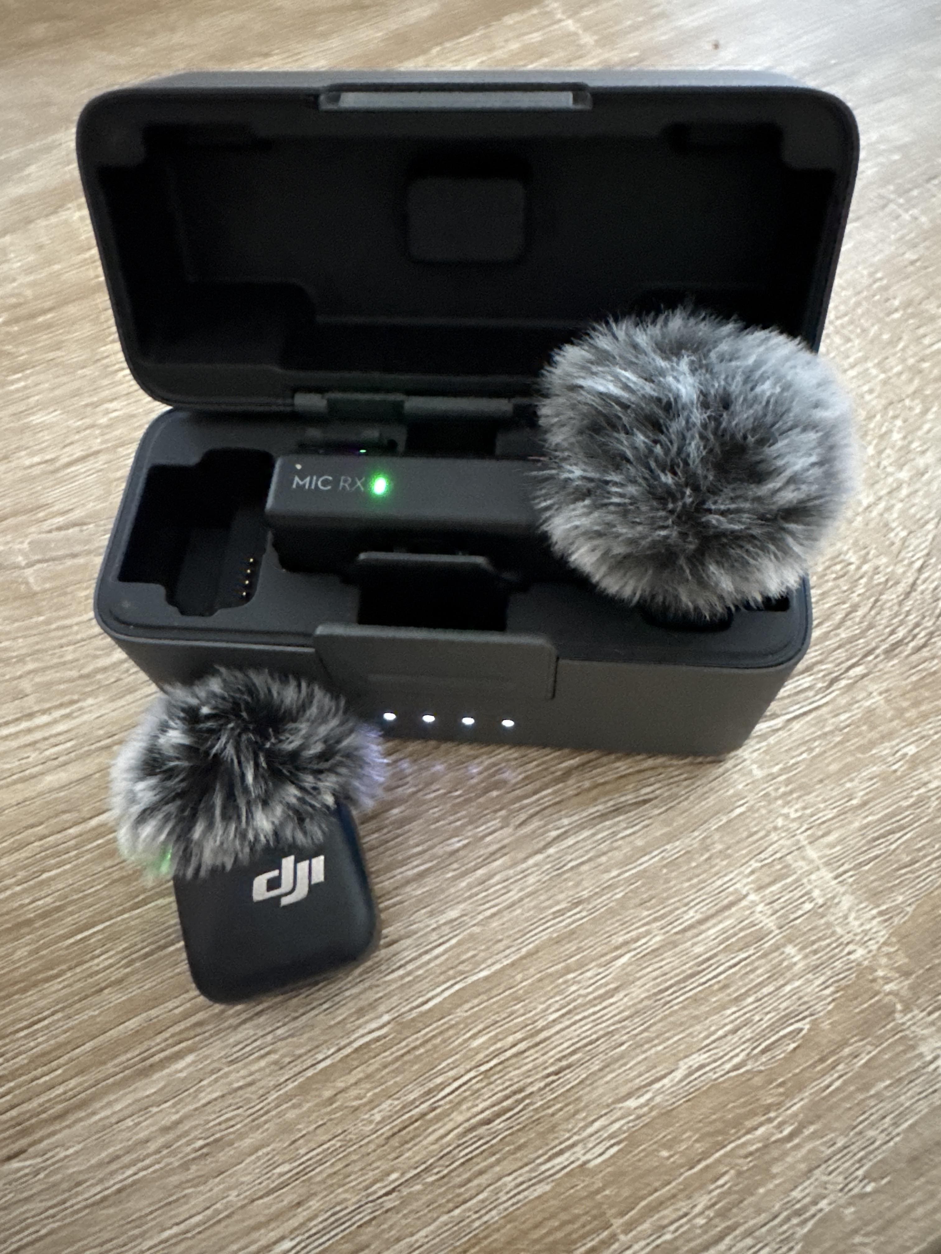 DJI Mic Mini Wireless Omnidirectional Microphone System Black CP