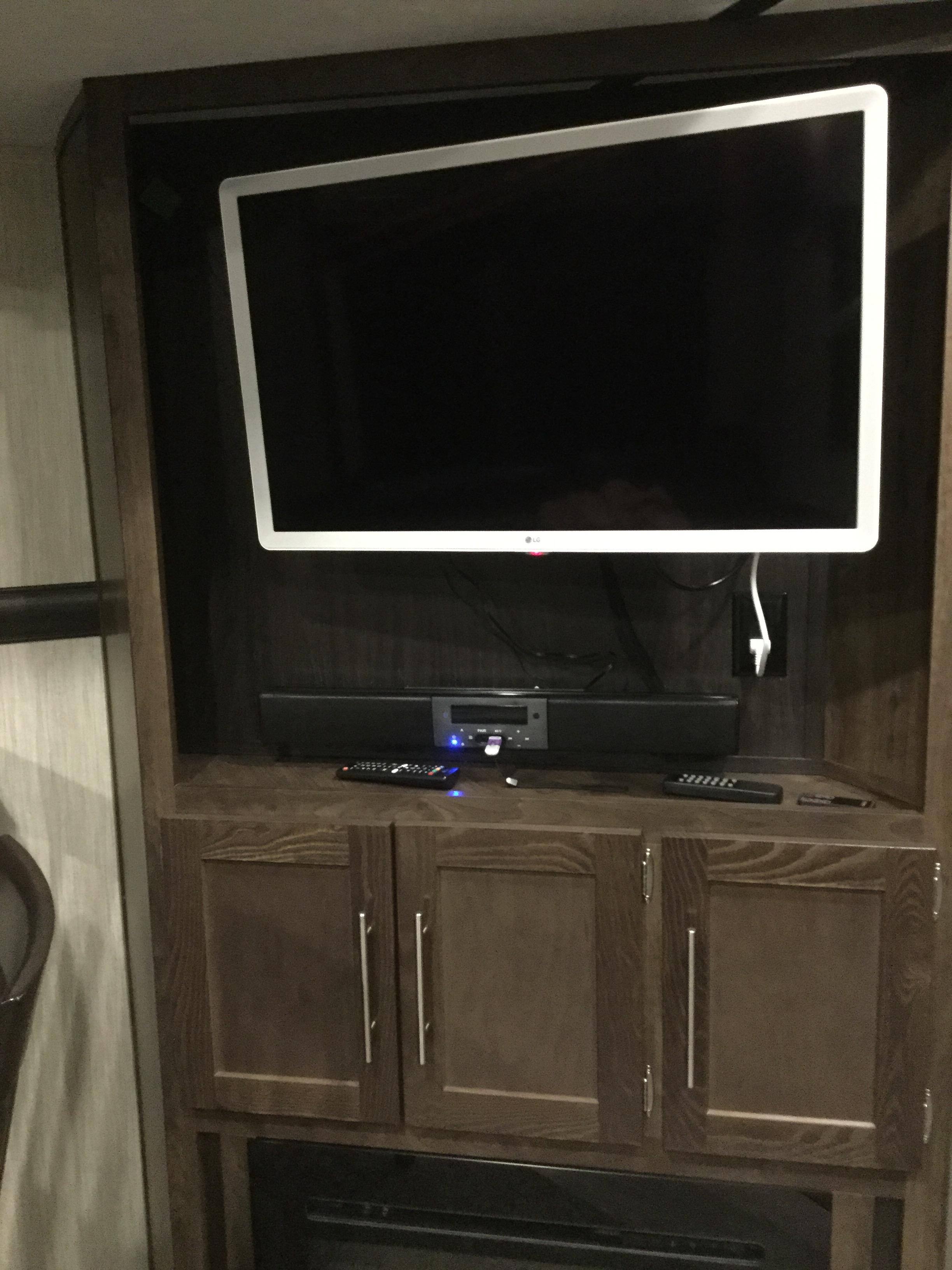 Wall Mount, click to load a larger version