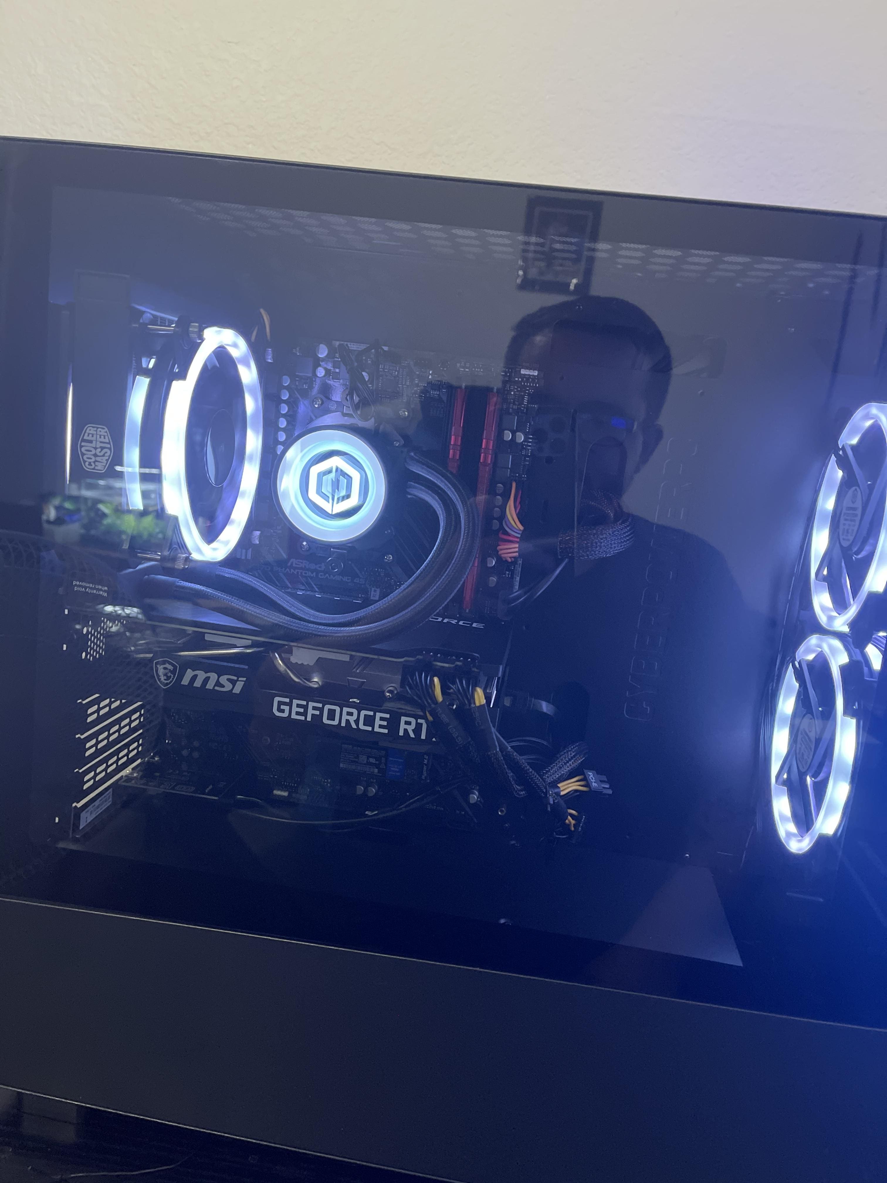 CyberPowerPC Gamer Supreme Gaming Desktop AMD Ryzen 9 3900X 16GB