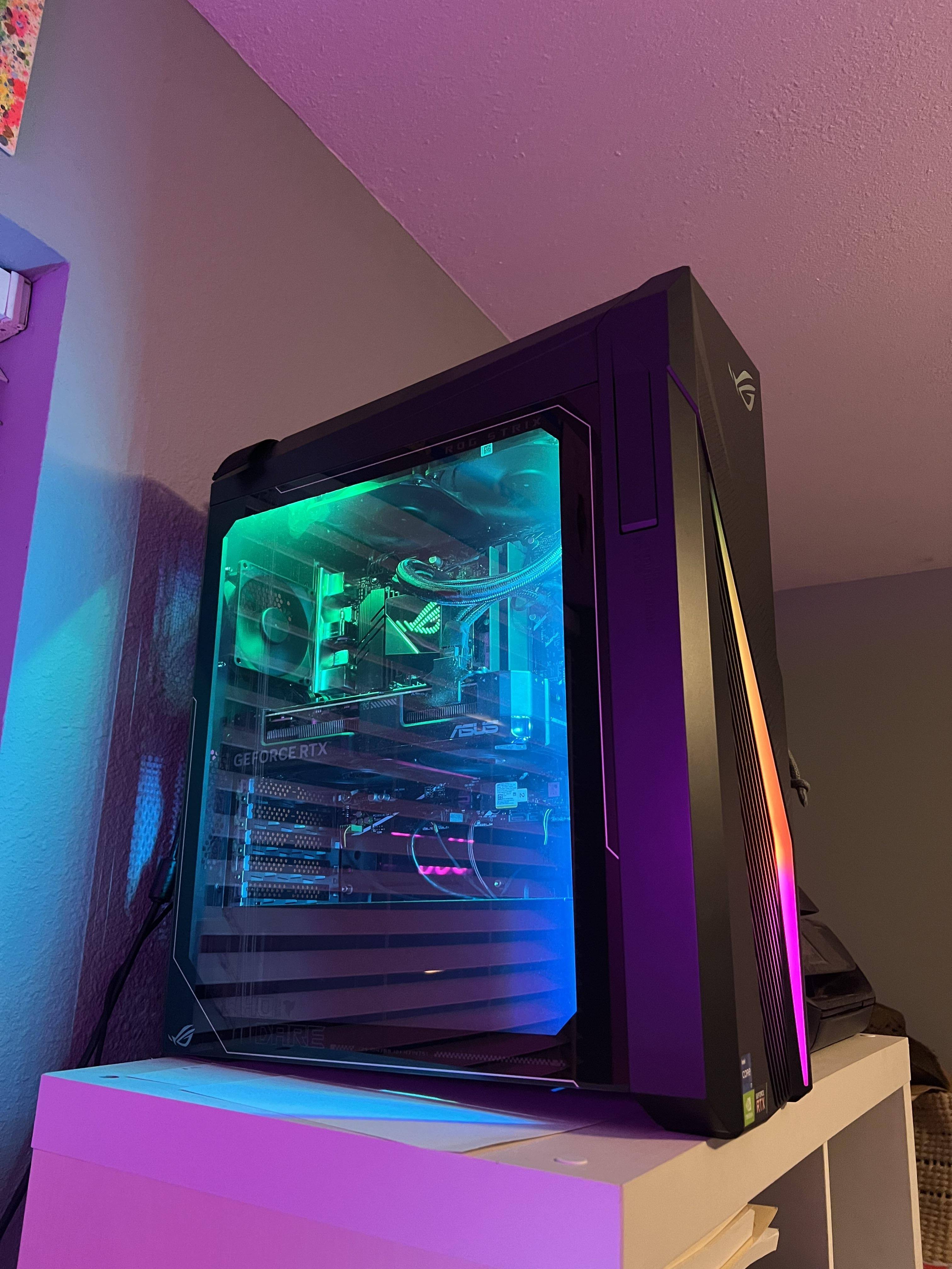 ASUS ROG Gaming Desktop Intel Core i7 14700KF 32GB Memory NVIDIA