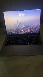Apple MacBook Pro 14 Apple MacBook Pro 14