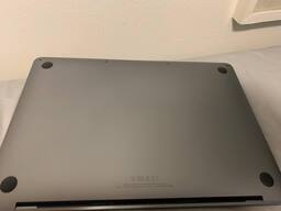 Apple MacBook Pro 13.3 Apple MacBook Pro 13.3