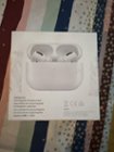 Apple Geek Squad Certified Refurbished AirPods Pro (1st generation) with  Magsafe Charging Case White GSRF MLWK3AM/A - Best Buy