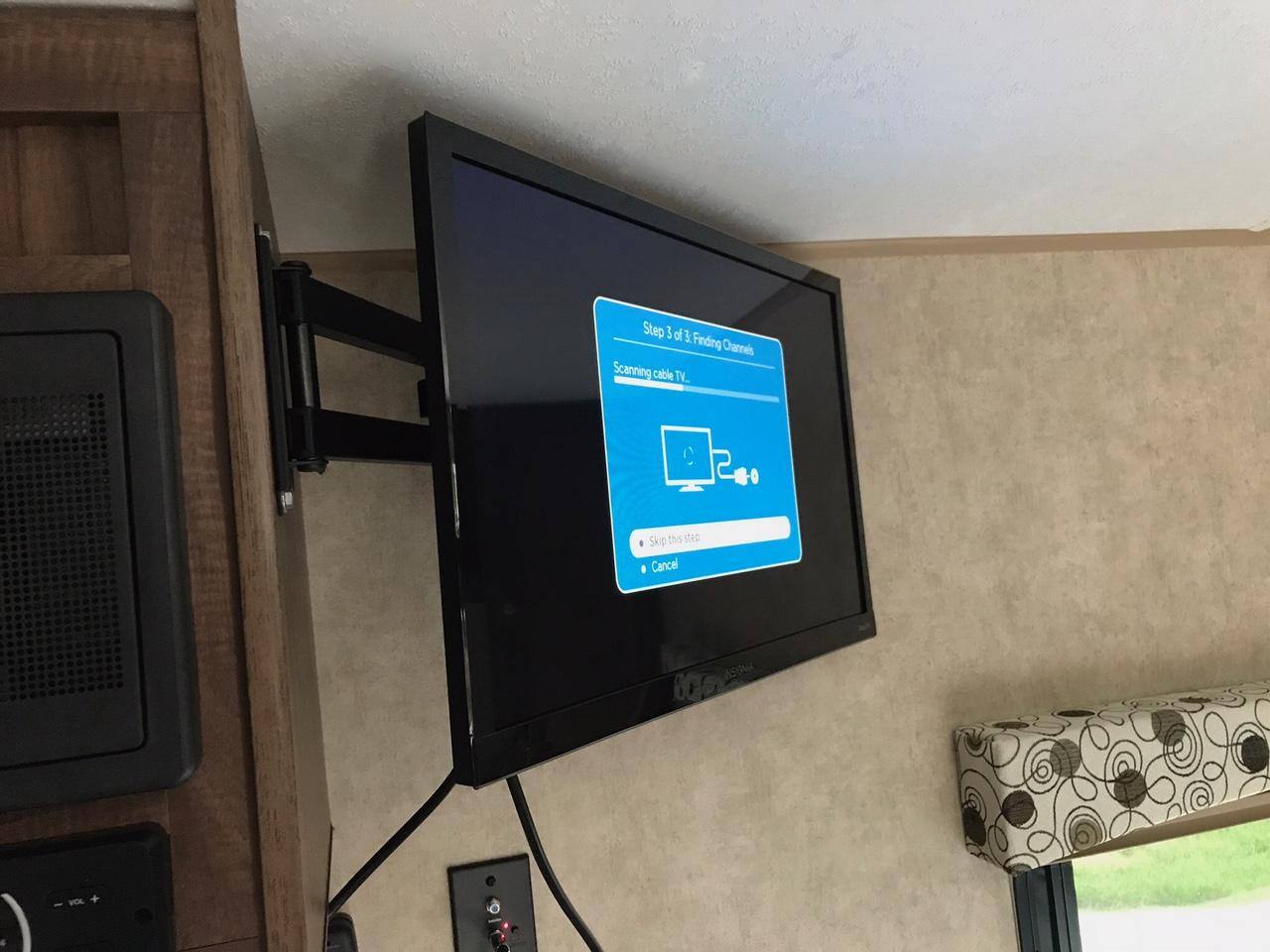 Mounted in RV, click to load a larger version