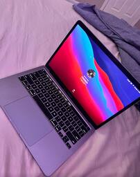 Apple MacBook Pro 16 Apple MacBook Pro 16
